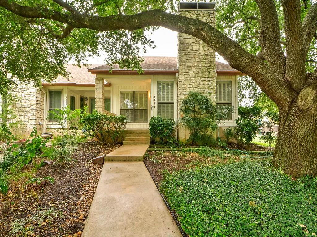 8850 Honeysuckle Trl, Austin, TX 78759