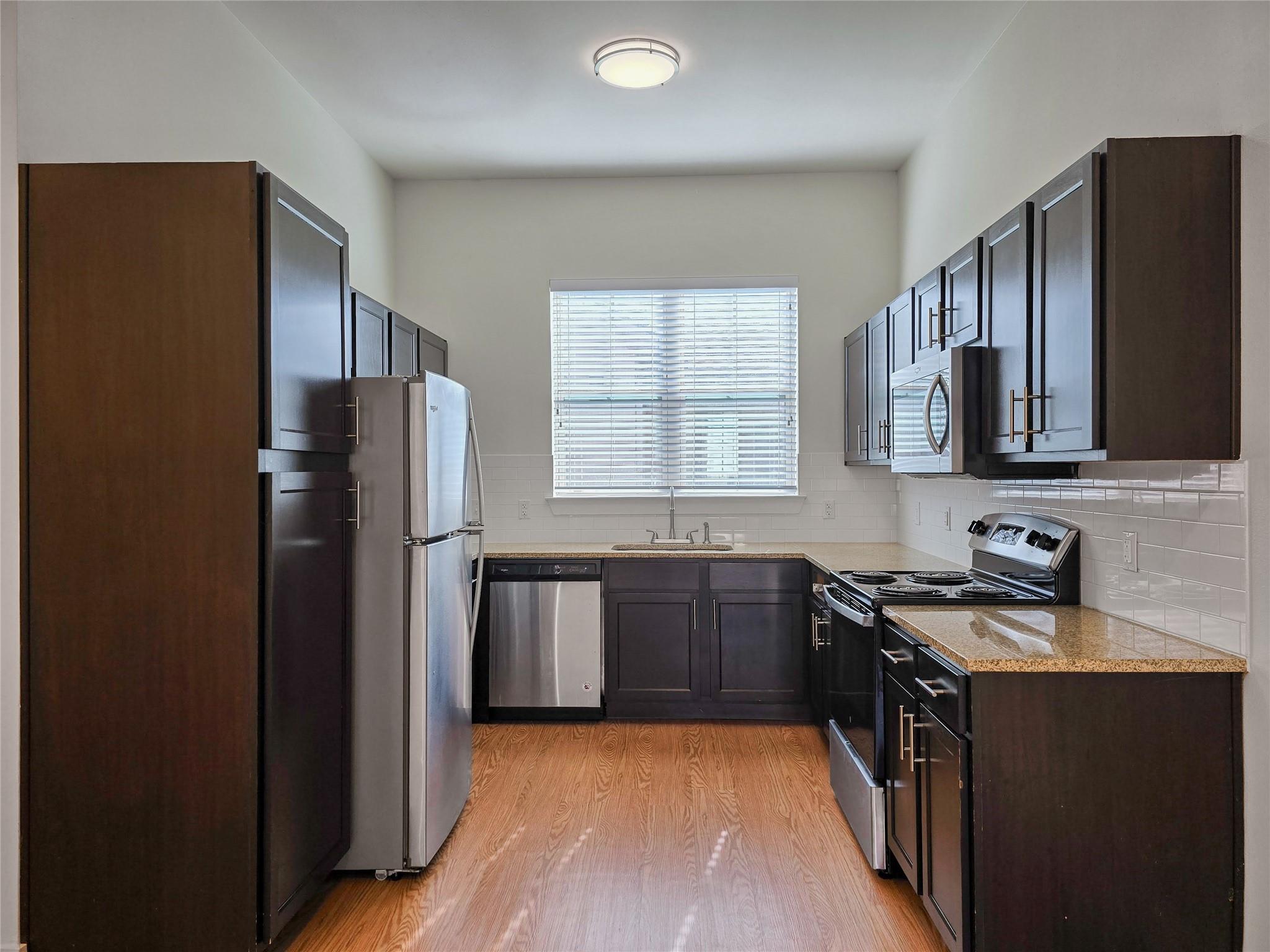 2400 Louis Henna Blvd # 203, Round Rock, TX 78664