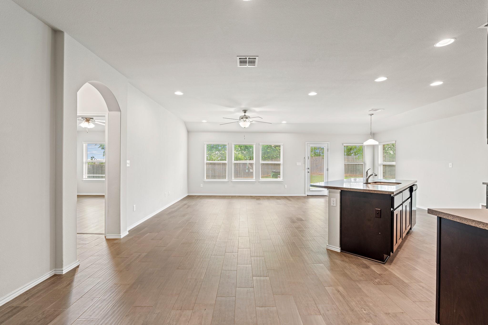 1012 Chad Loop, Round Rock, TX 78665