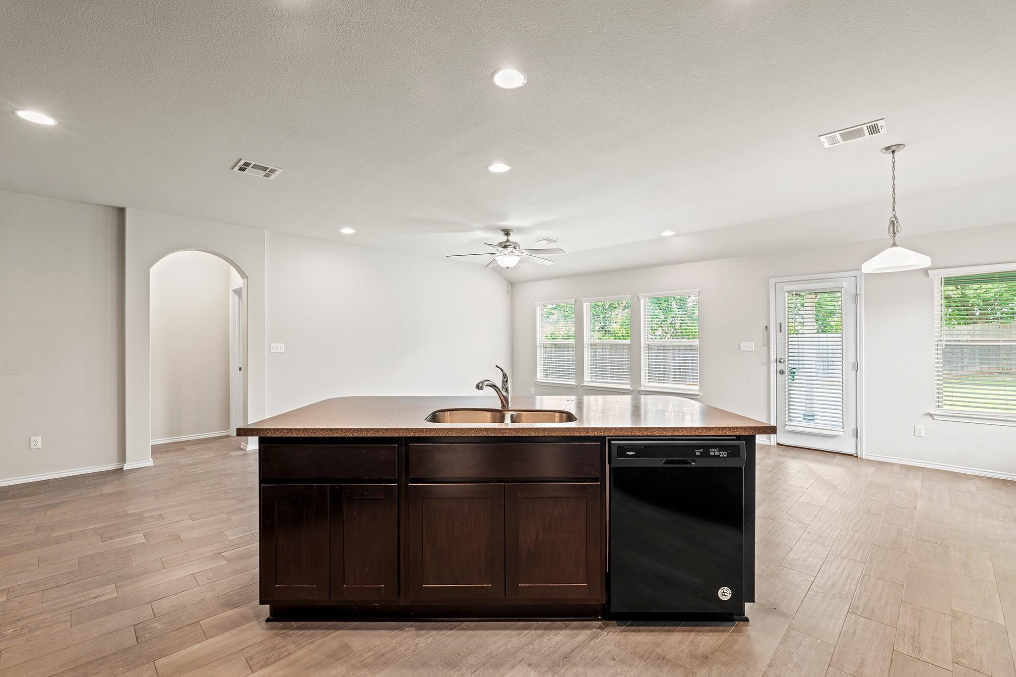 1012 Chad Loop, Round Rock, TX 78665