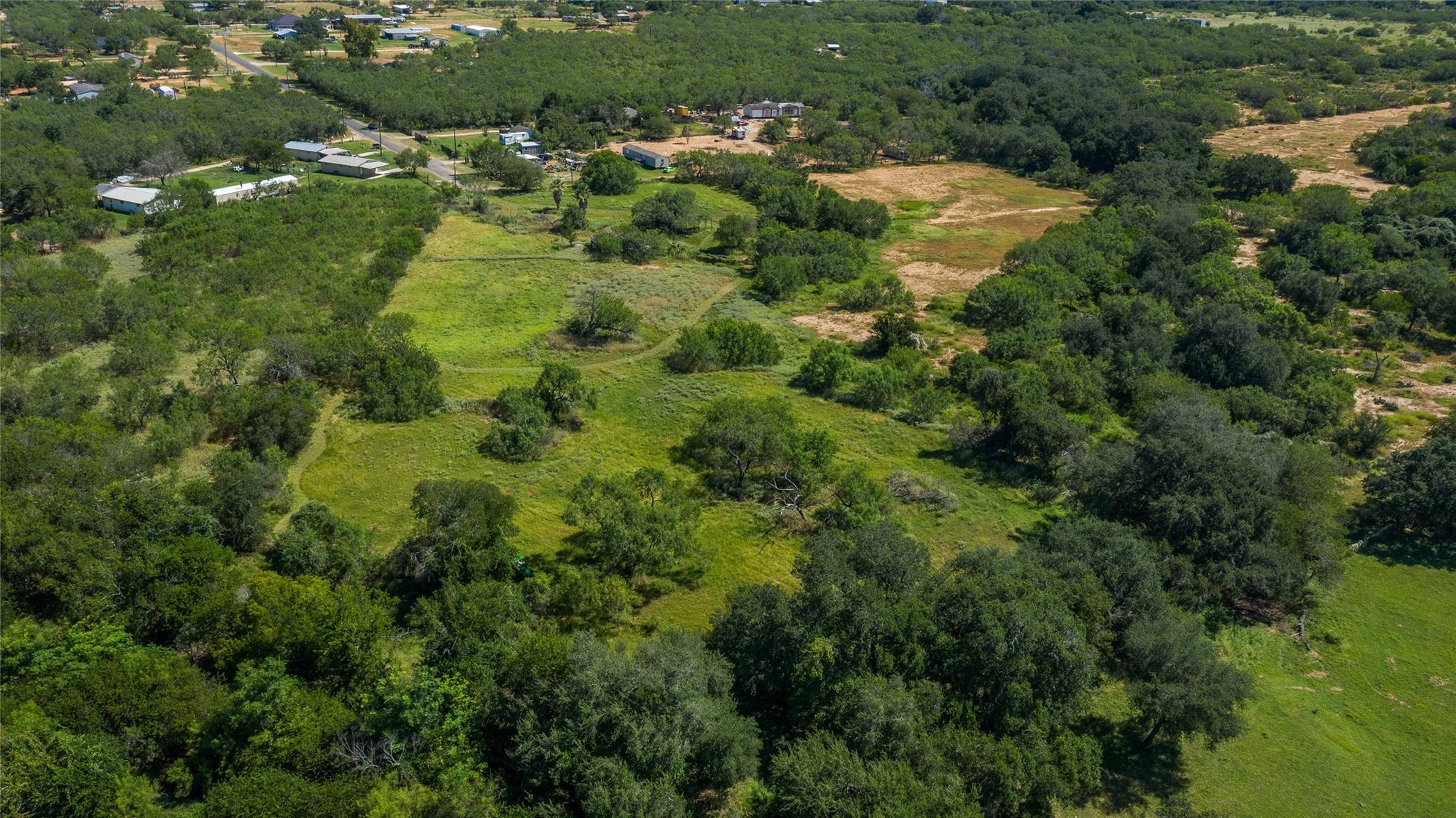 345 PINN Rd, Lytle, TX 78052