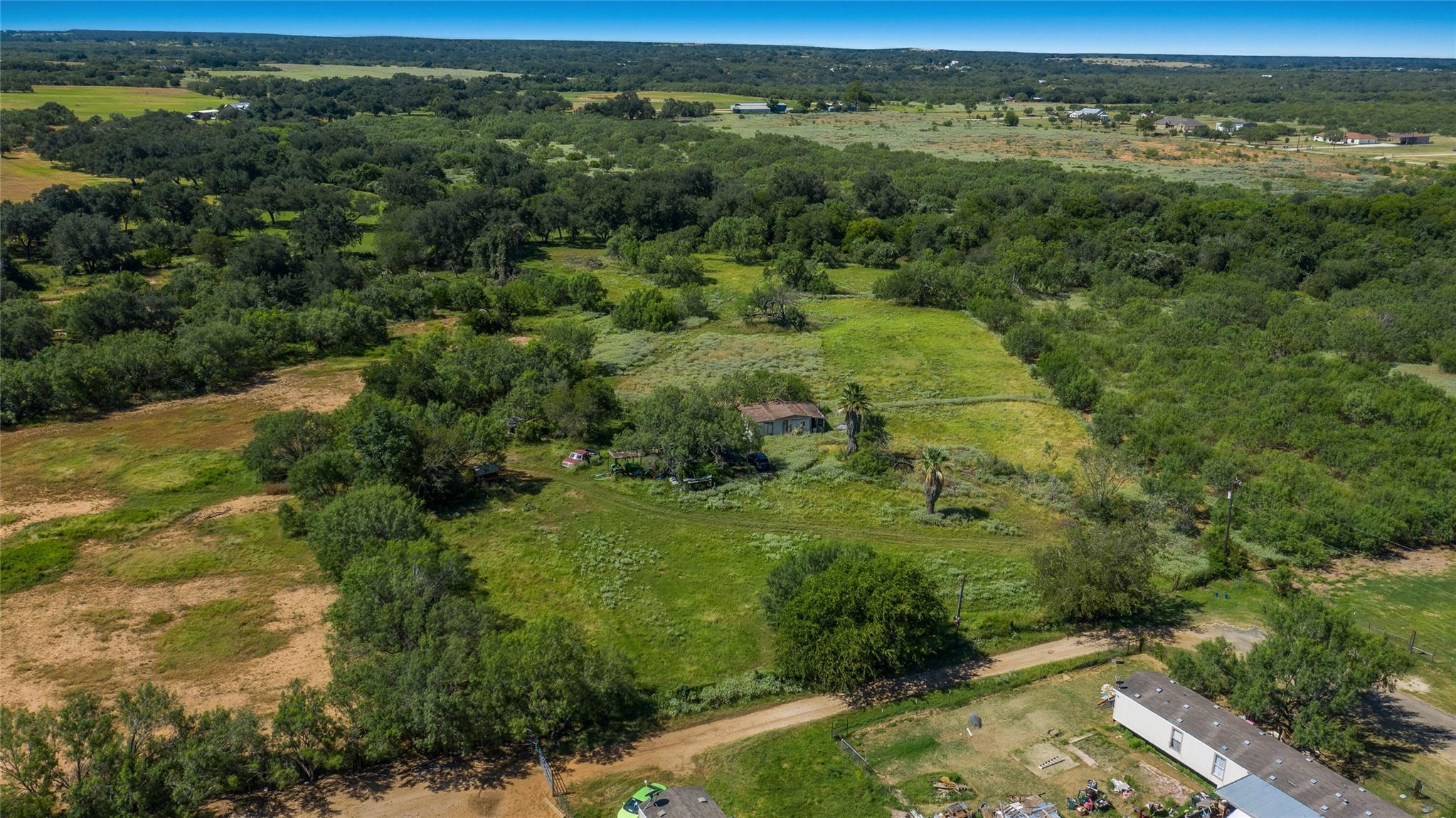 345 PINN Rd, Lytle, TX 78052