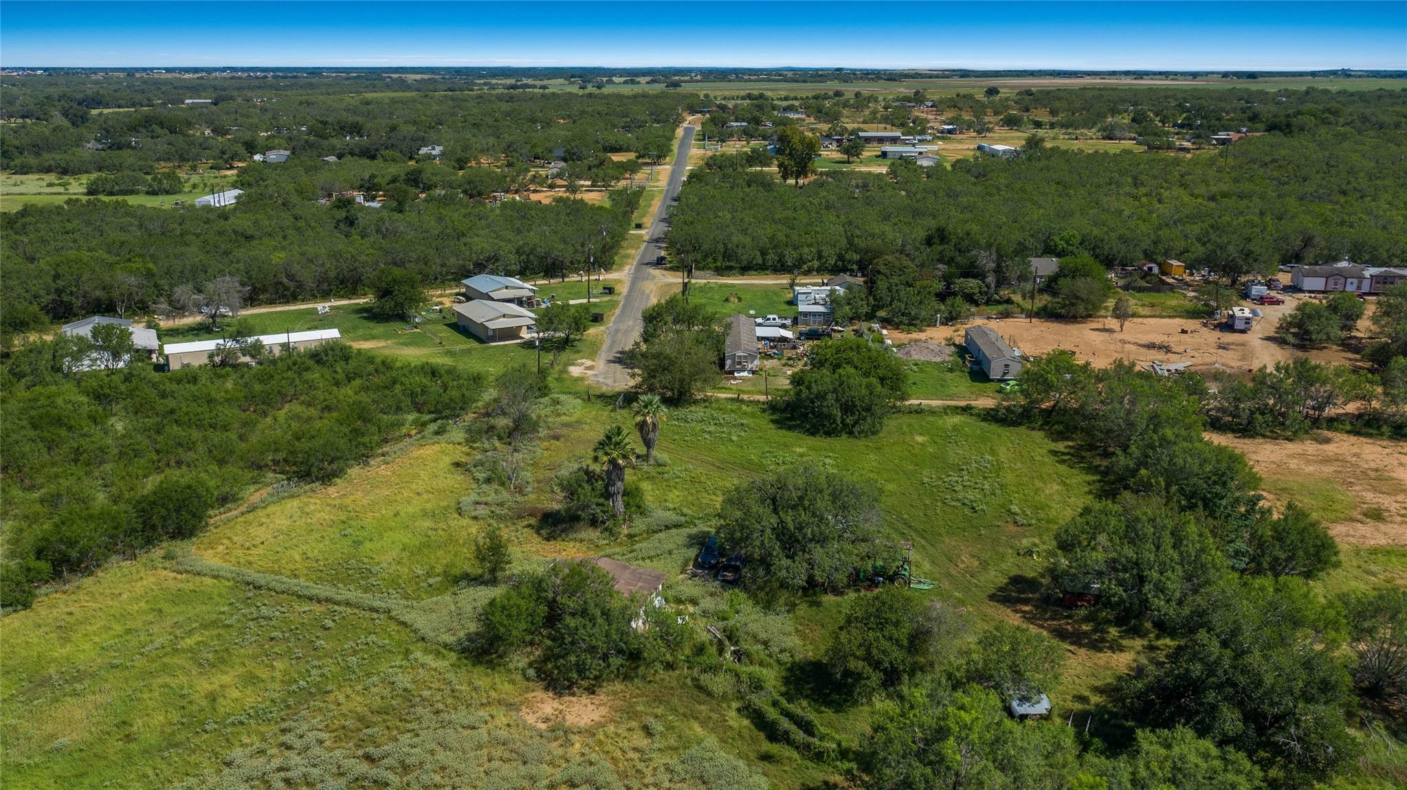 345 PINN Rd, Lytle, TX 78052