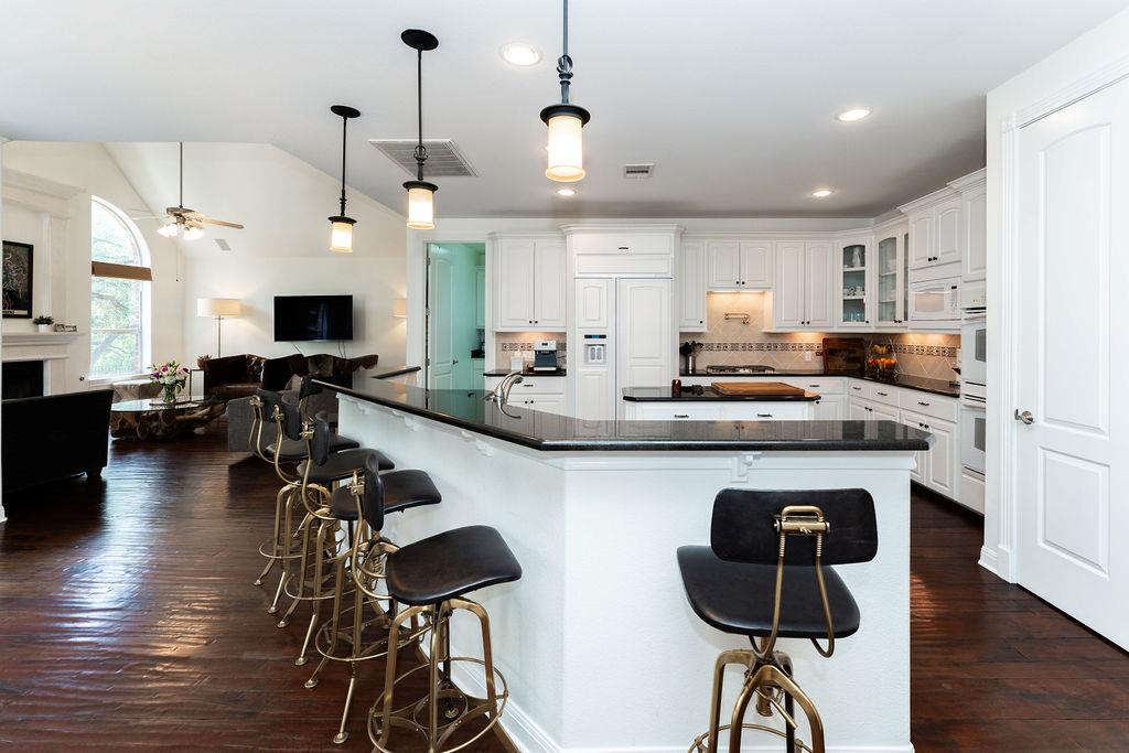 3408 Travis Country Cir, Austin, TX 78735