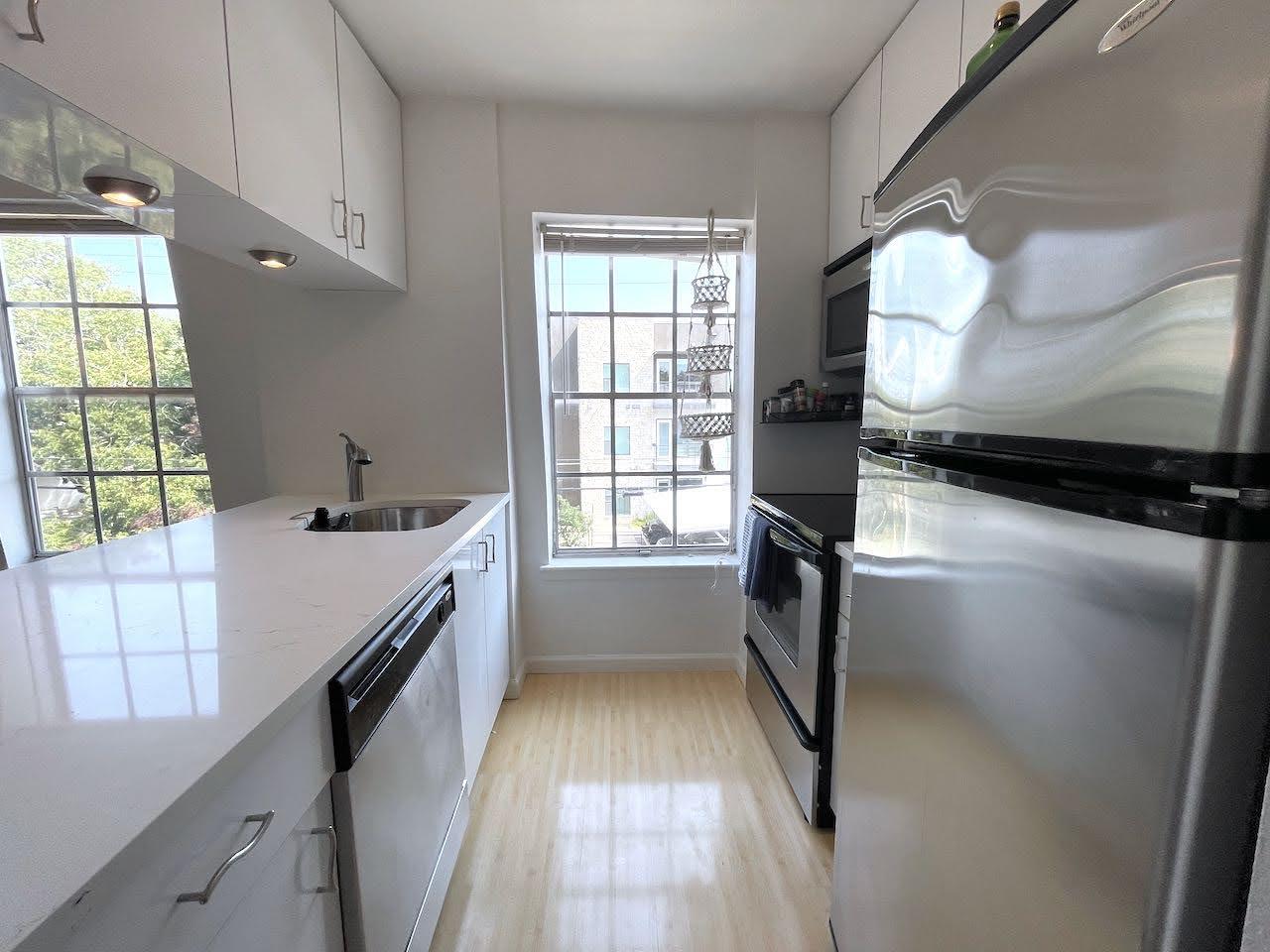 300 Crockett St # 308, Austin, TX 78704