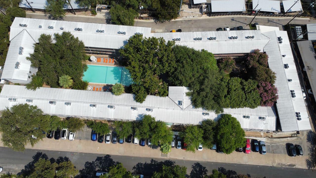 300 Crockett St # 308, Austin, TX 78704