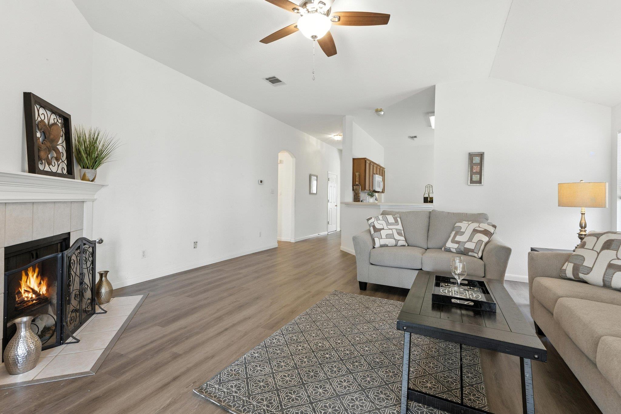 107 Chandler View Trl, Round Rock, TX 78665