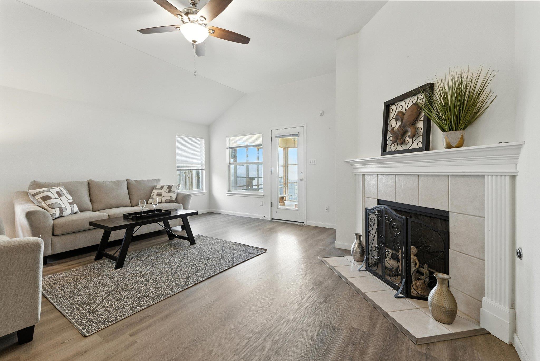 107 Chandler View Trl, Round Rock, TX 78665