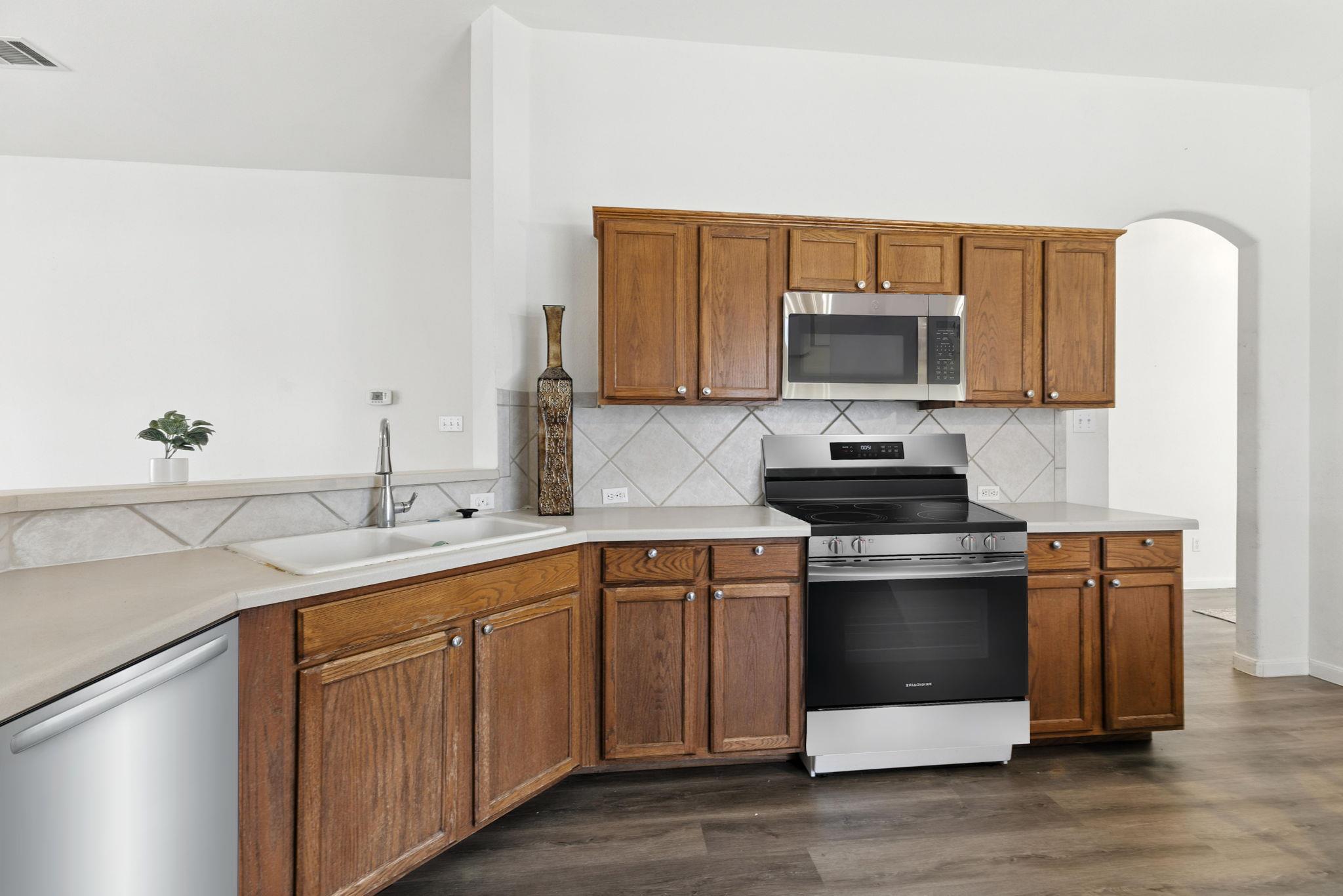107 Chandler View Trl, Round Rock, TX 78665