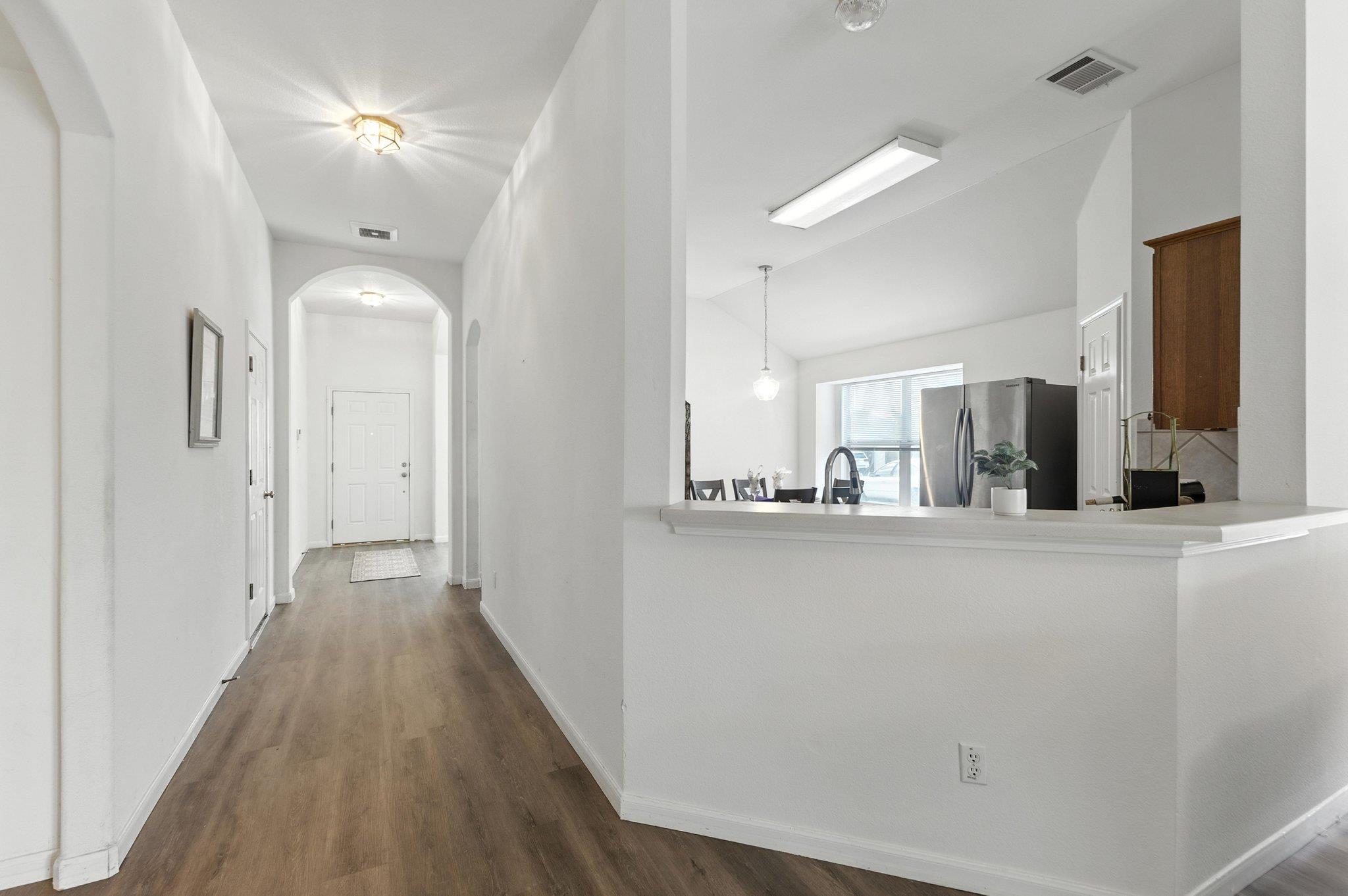 107 Chandler View Trl, Round Rock, TX 78665