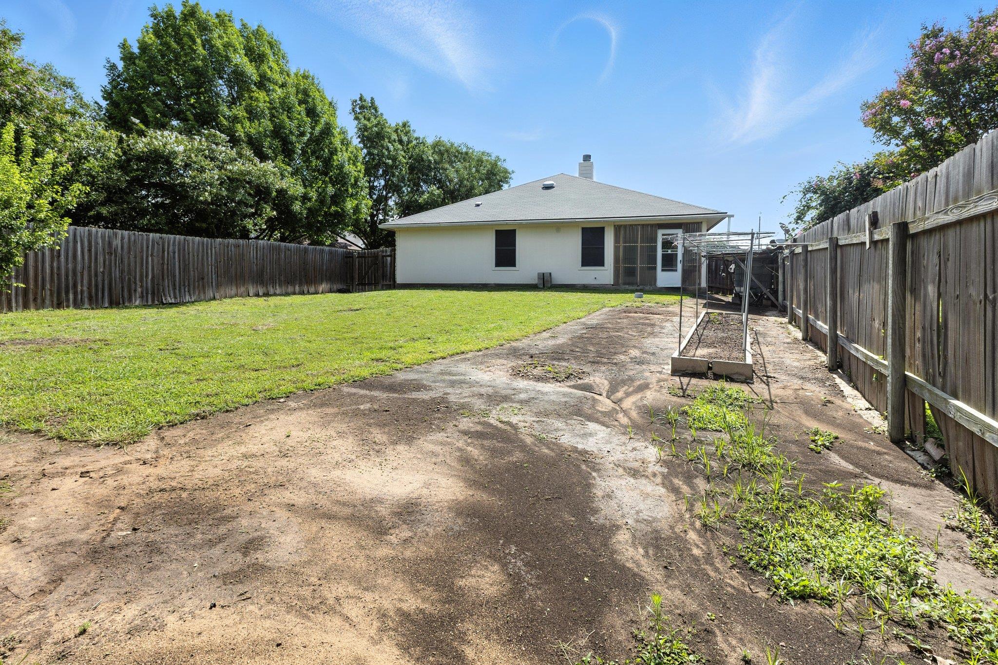 107 Chandler View Trl, Round Rock, TX 78665