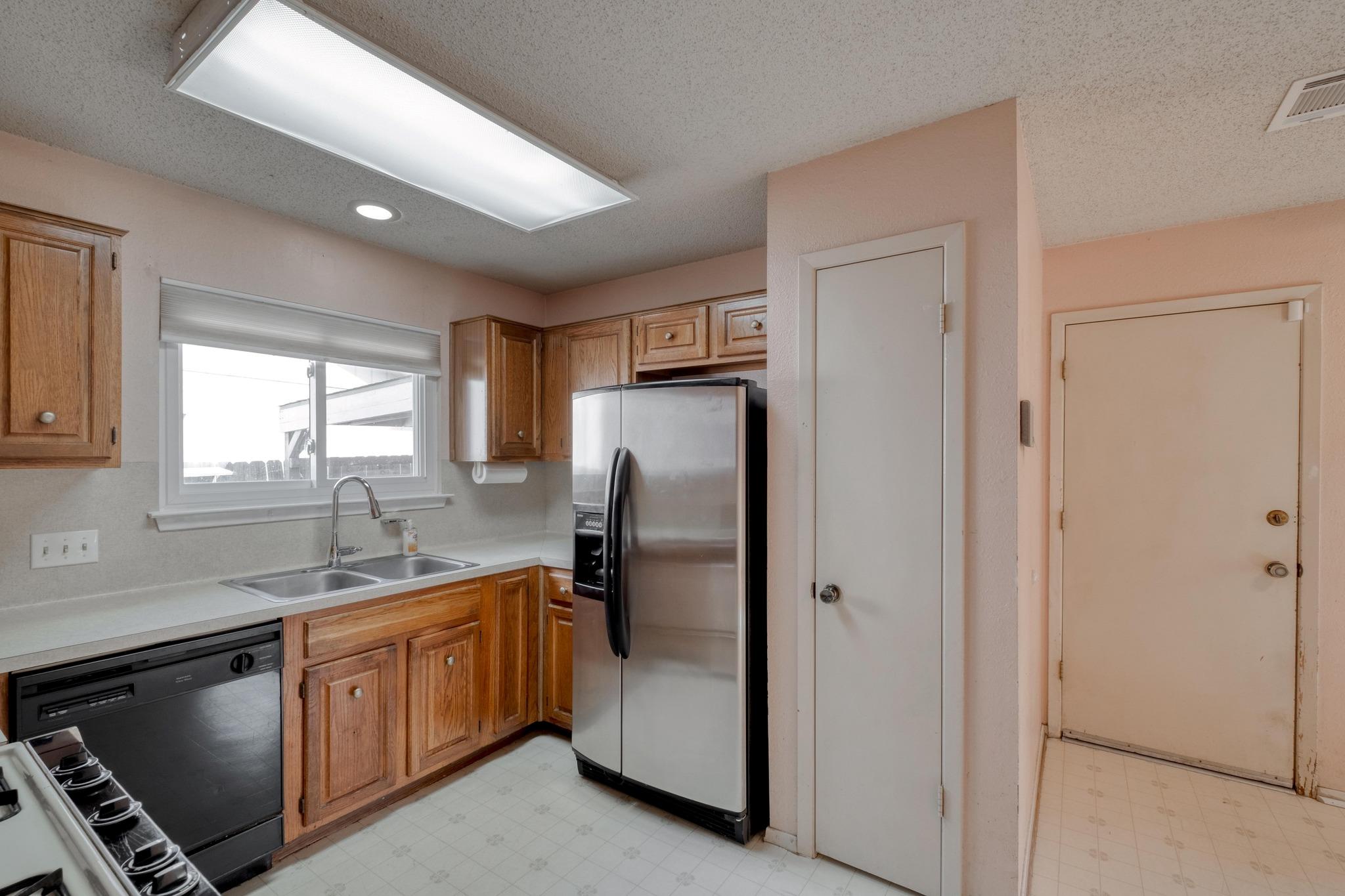 4901 Transit Cir, Austin, TX 78727