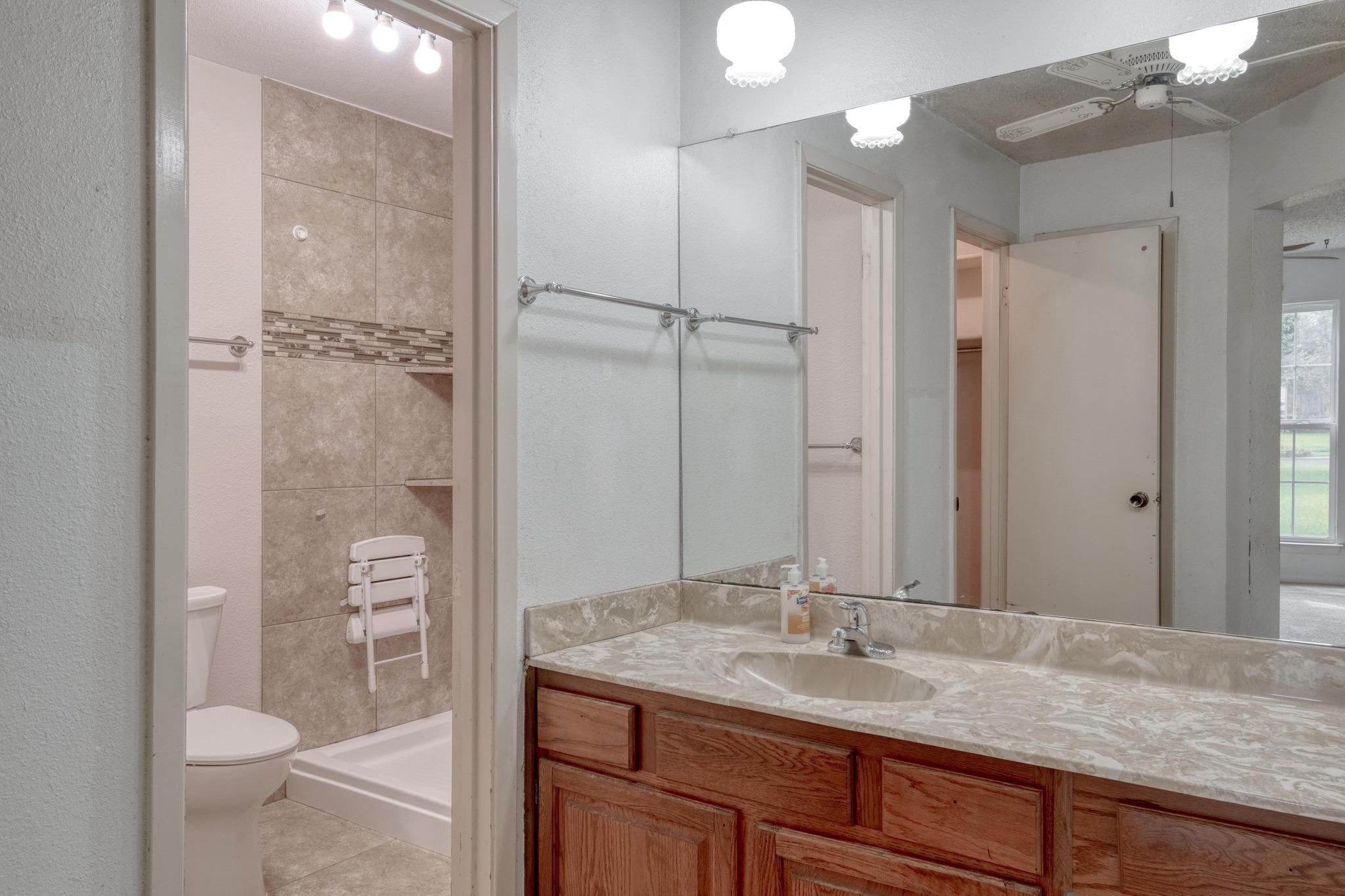 4901 Transit Cir, Austin, TX 78727