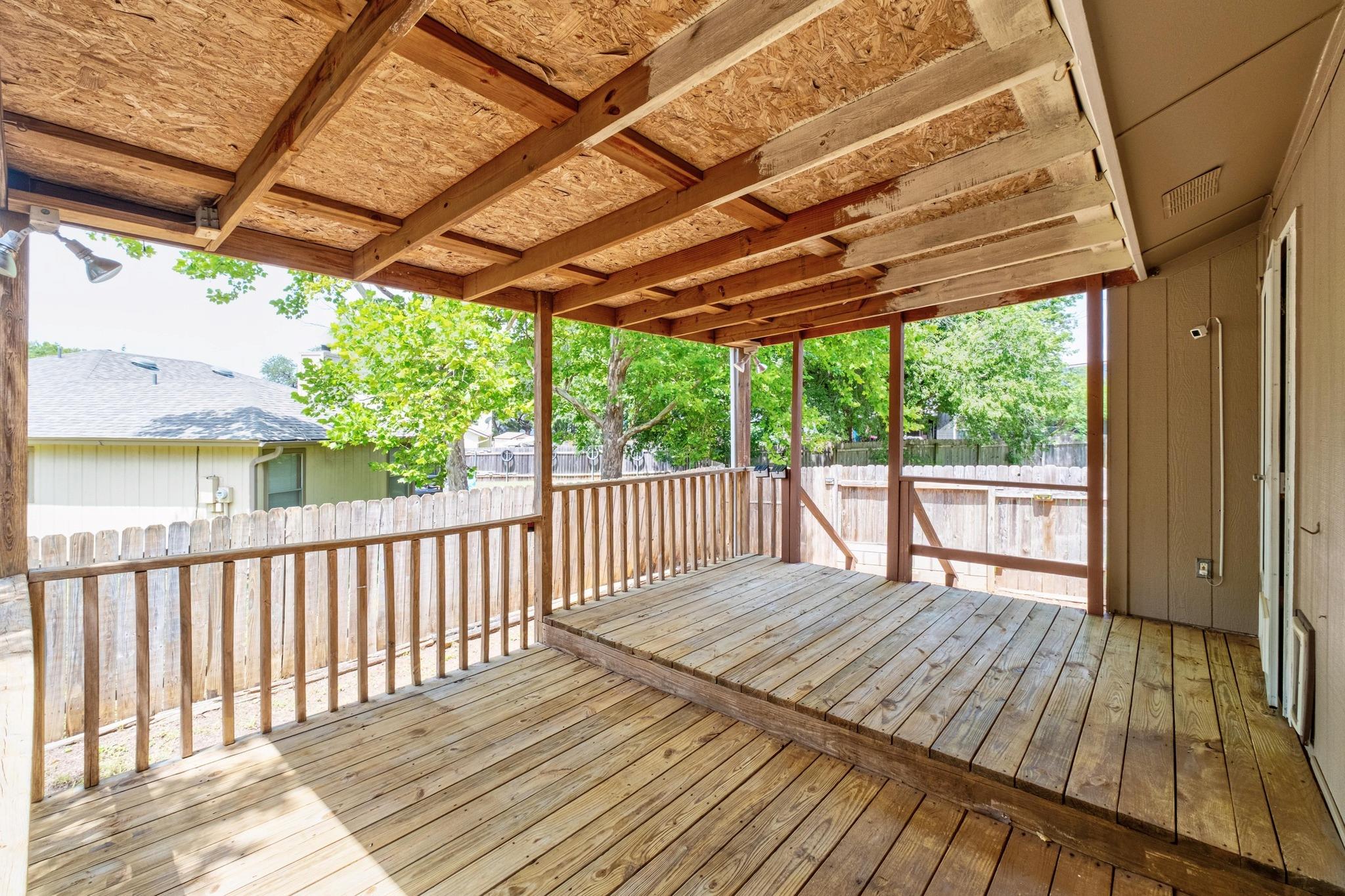 4901 Transit Cir, Austin, TX 78727