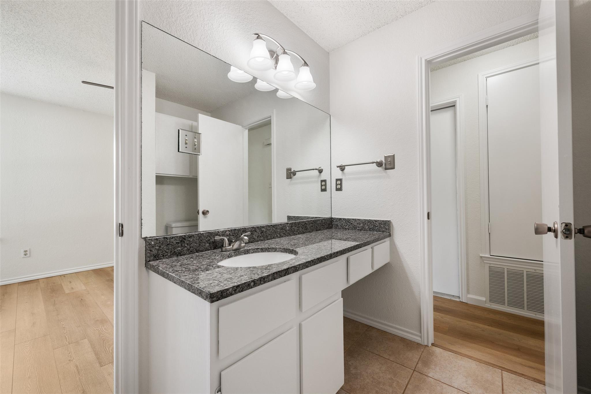 14401 Tiffer Ln, Austin, TX 78728
