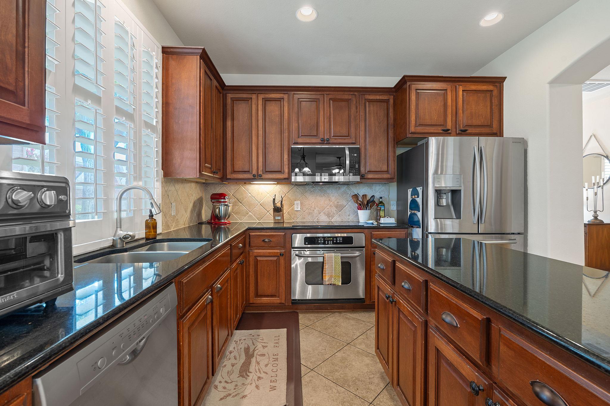 2634 Plantation Dr, Round Rock, TX 78681