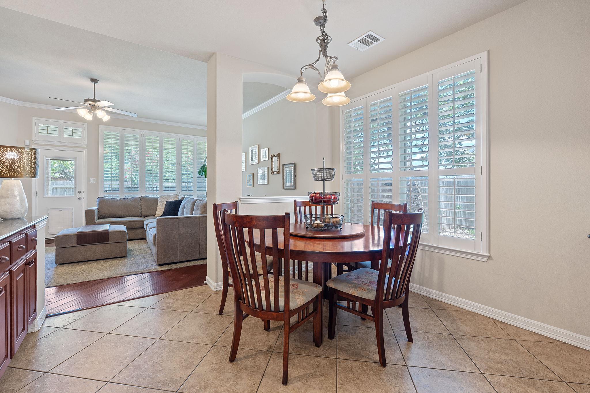 2634 Plantation Dr, Round Rock, TX 78681