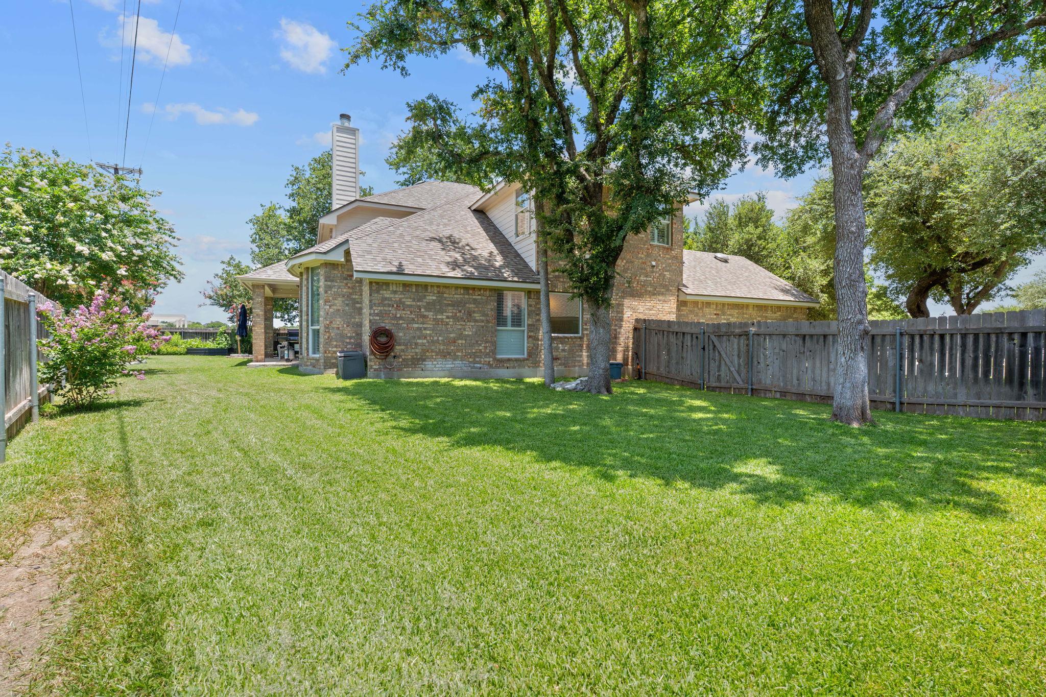 2634 Plantation Dr, Round Rock, TX 78681