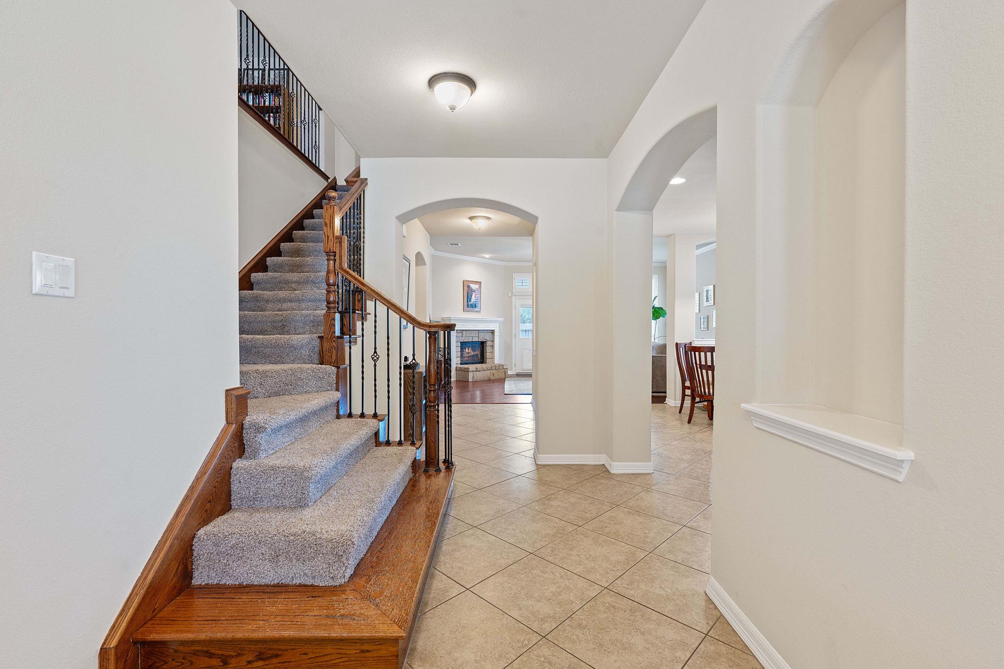 2634 Plantation Dr, Round Rock, TX 78681
