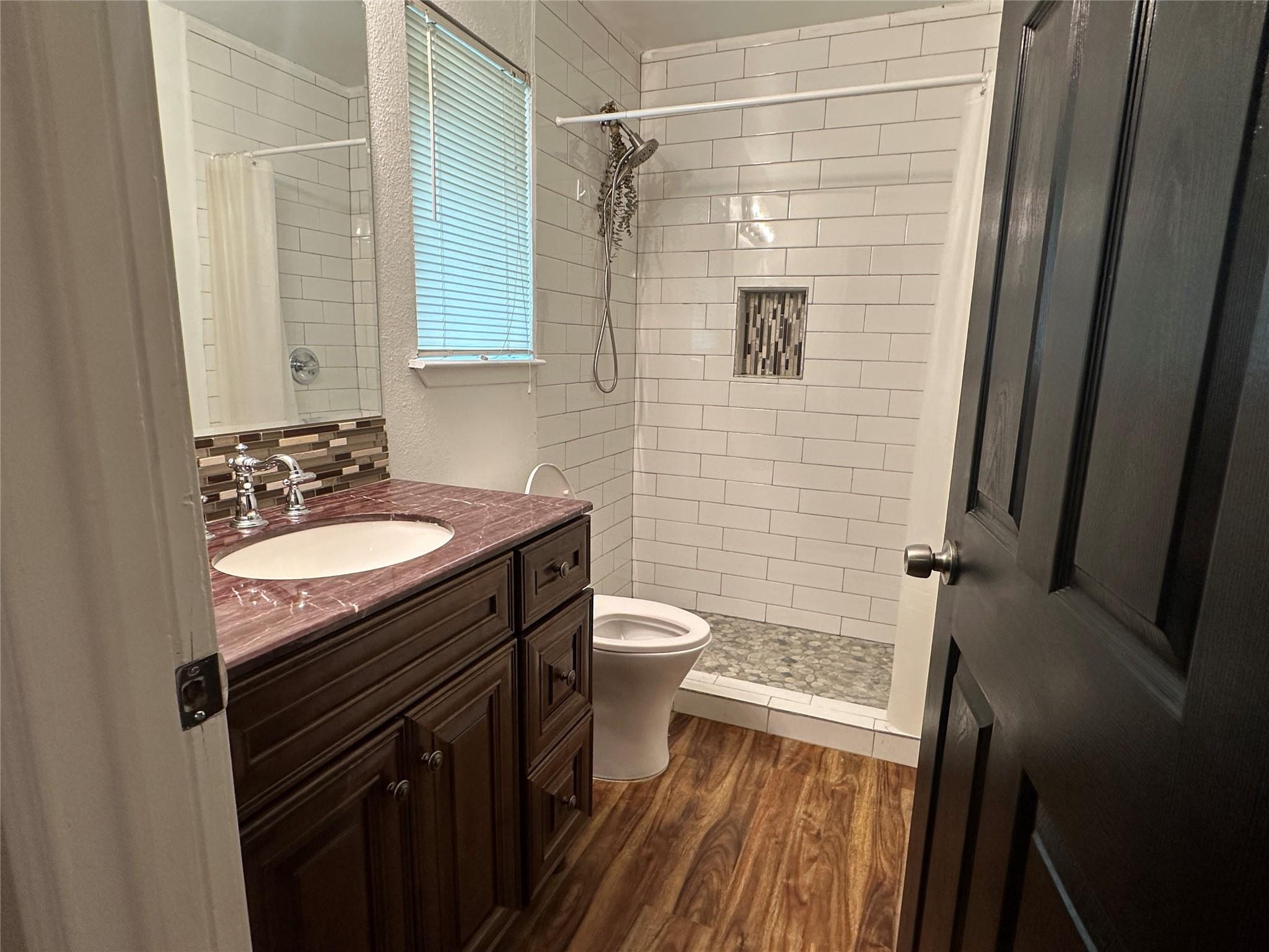 6004 Palm Cir, Austin, TX 78741