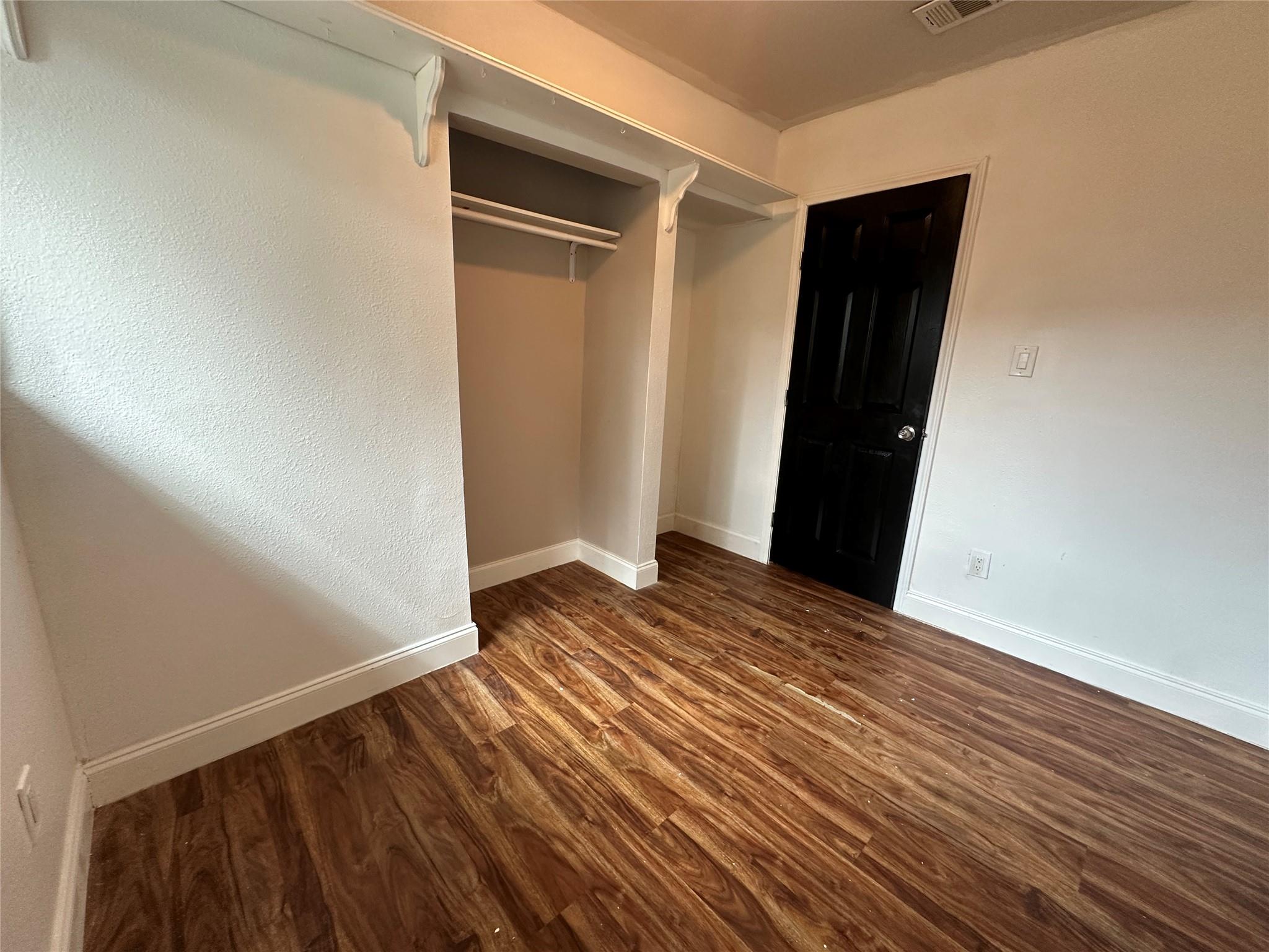 6004 Palm Cir, Austin, TX 78741