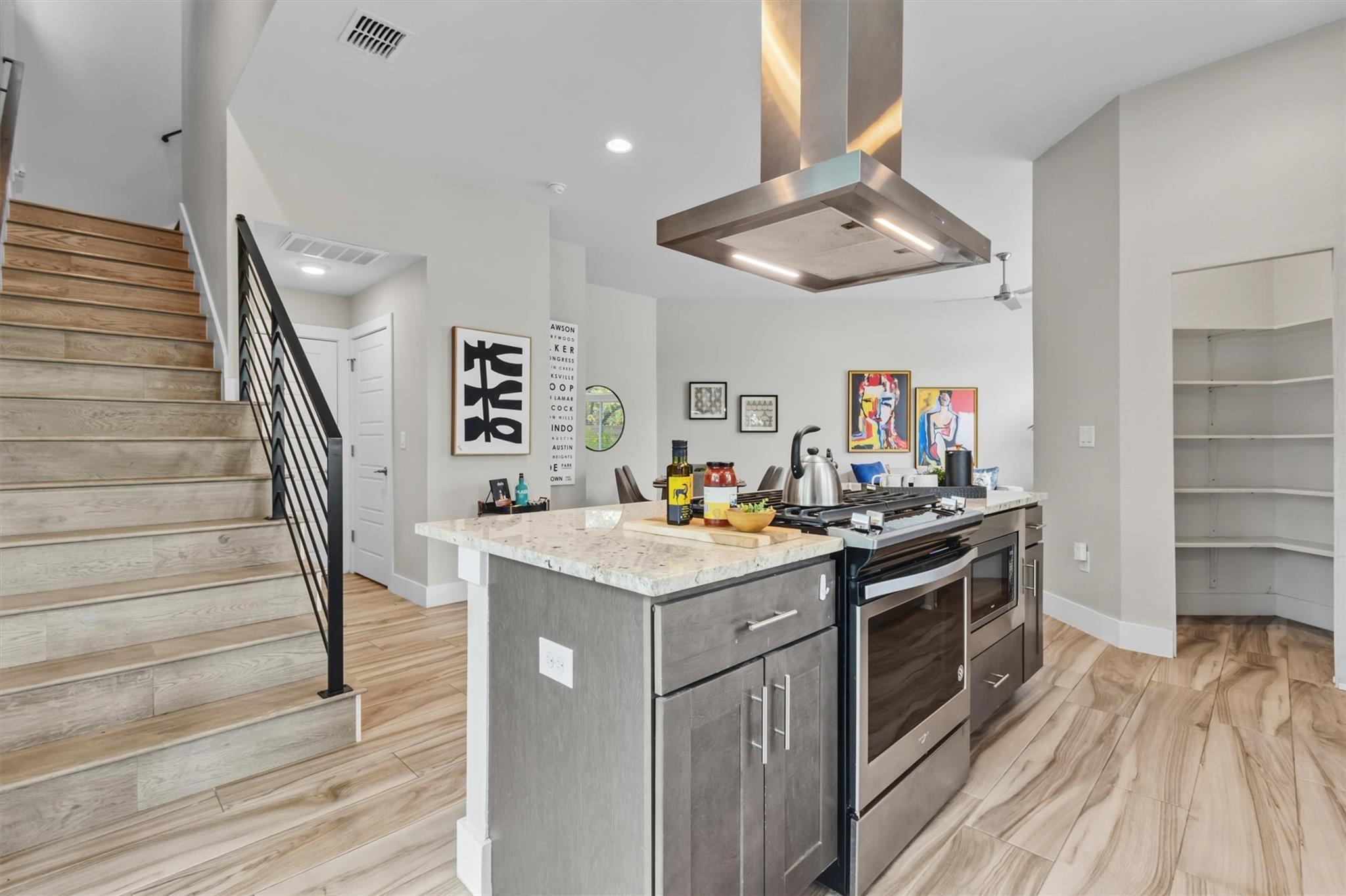 5609 Tura Ln # A, Austin, TX 78721