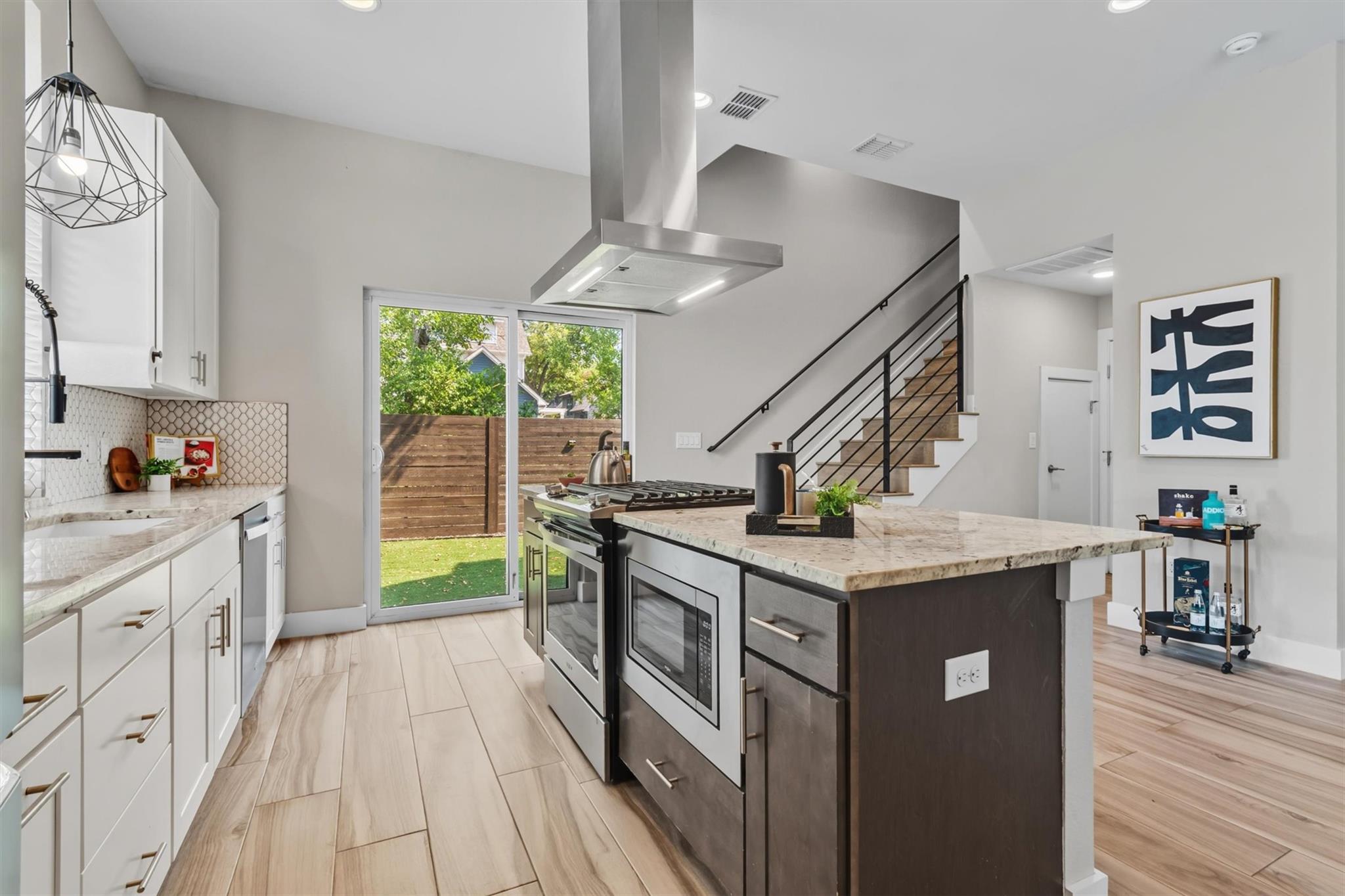 5609 Tura Ln # A, Austin, TX 78721