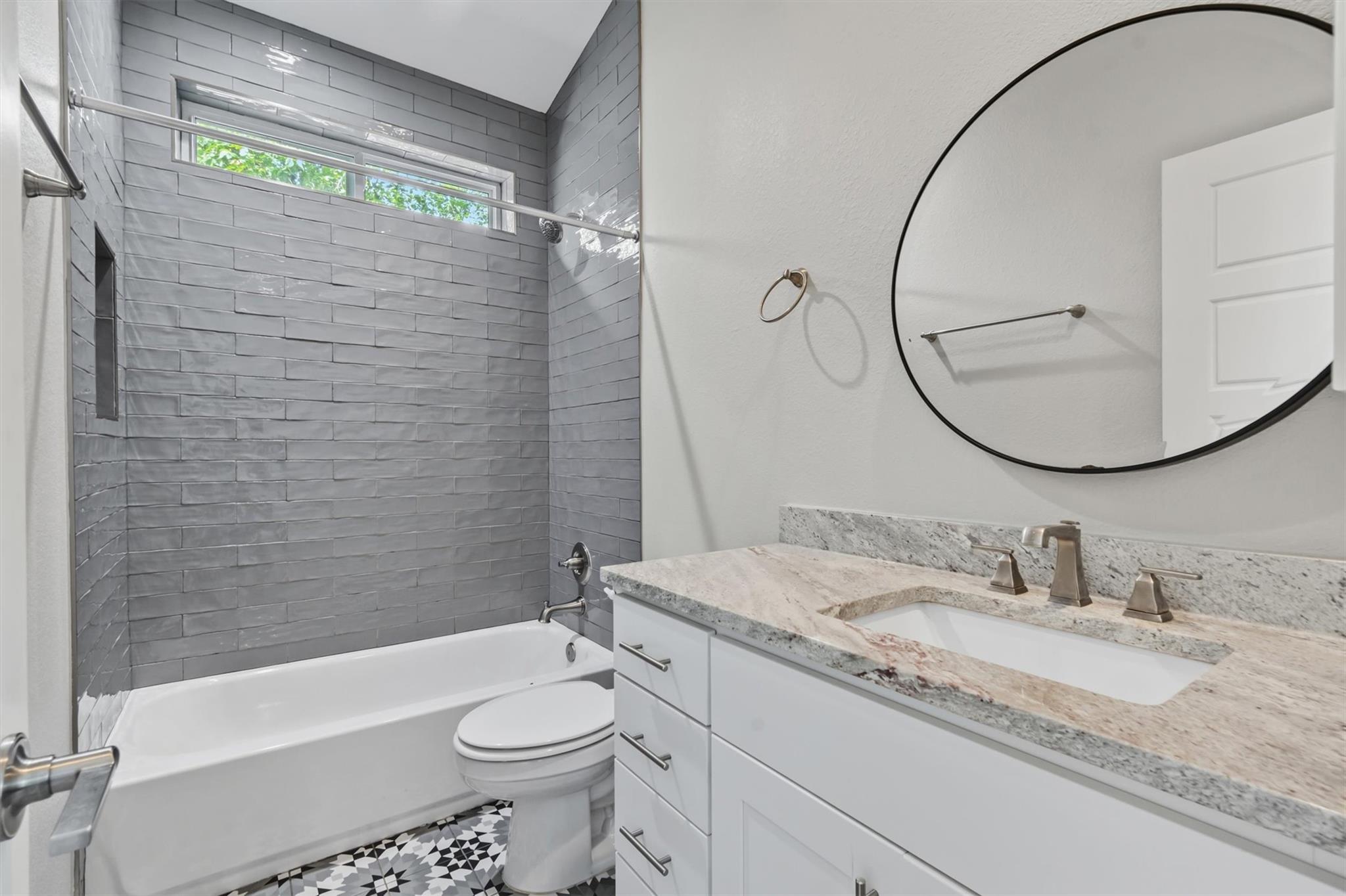 5609 Tura Ln # A, Austin, TX 78721