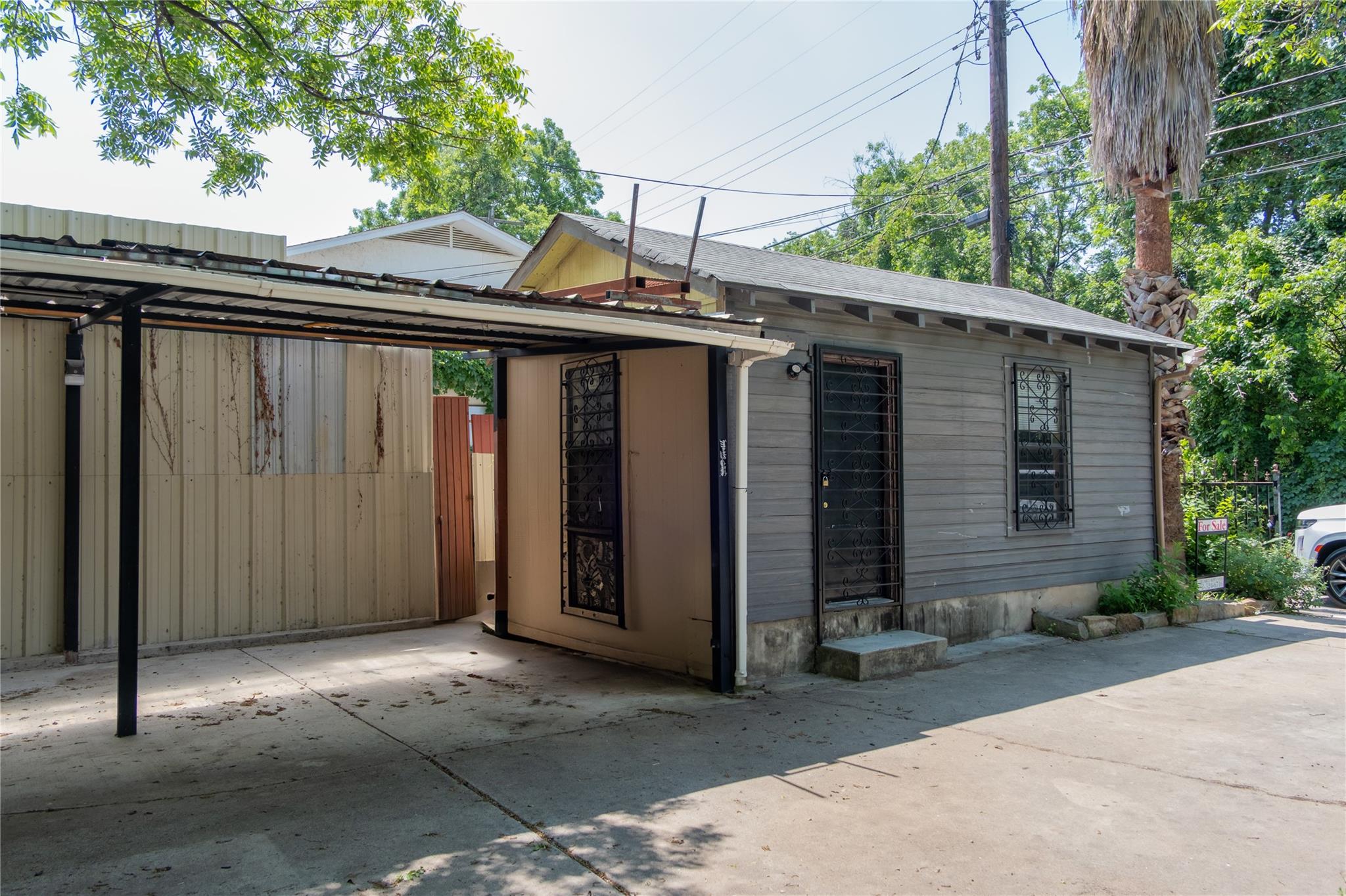 2607 E Cesar Chavez St E, Austin, TX 78702