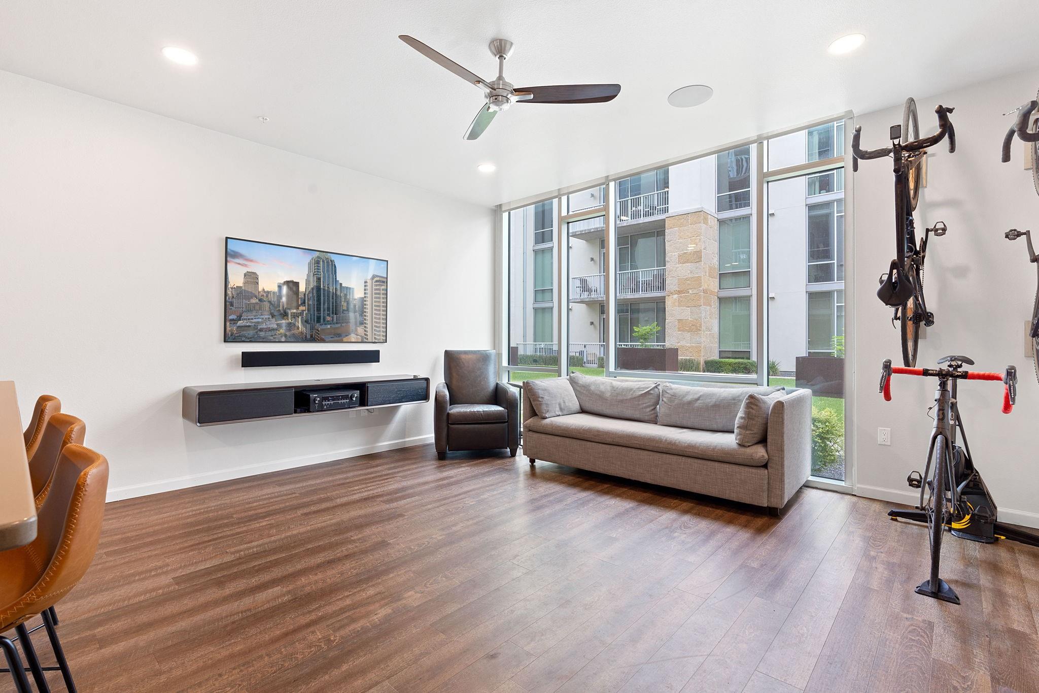 1600 Barton Springs Rd # 2102, Austin, TX 78704