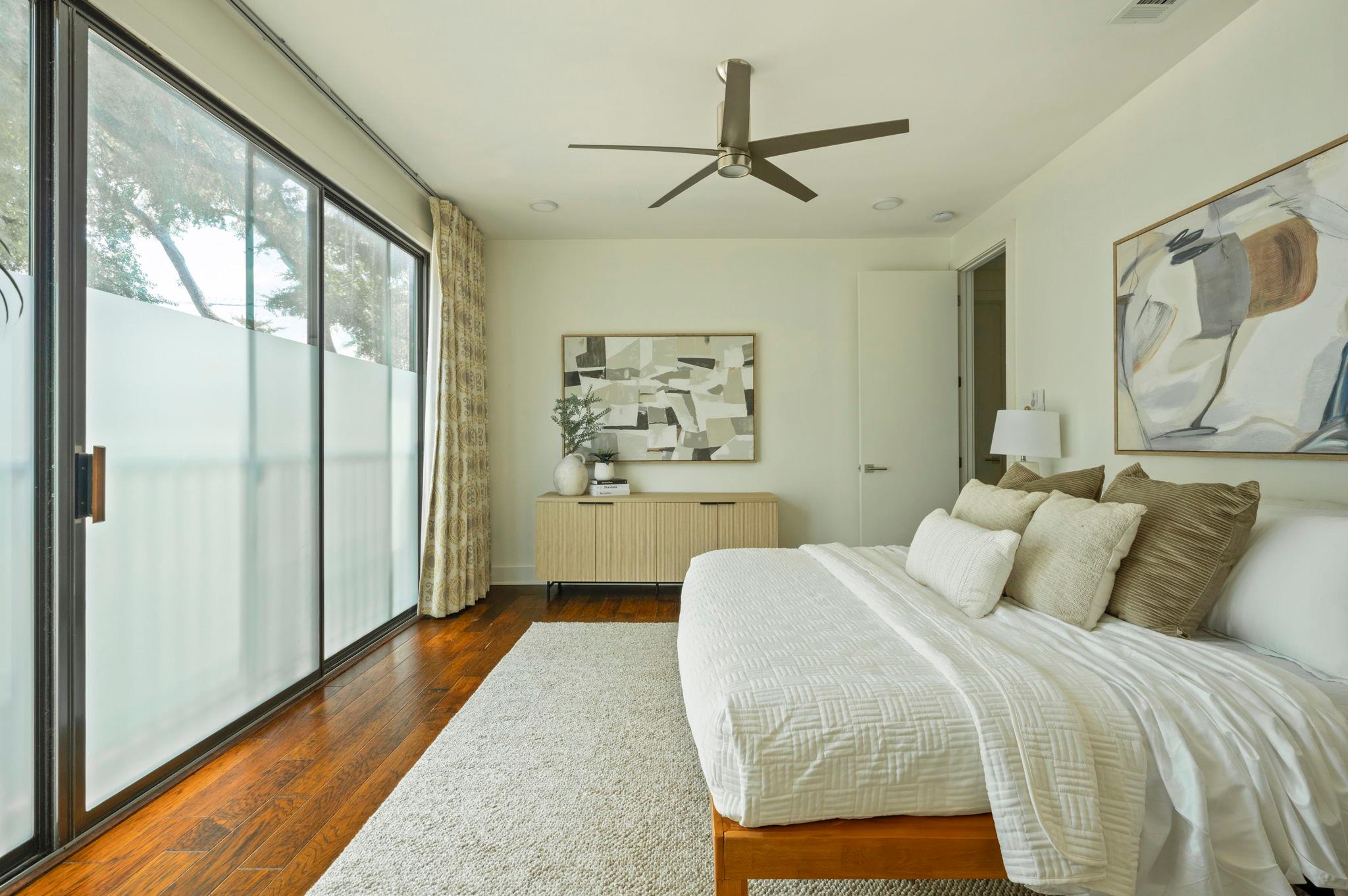 2017 Kinney Ave # B, Austin, TX 78704