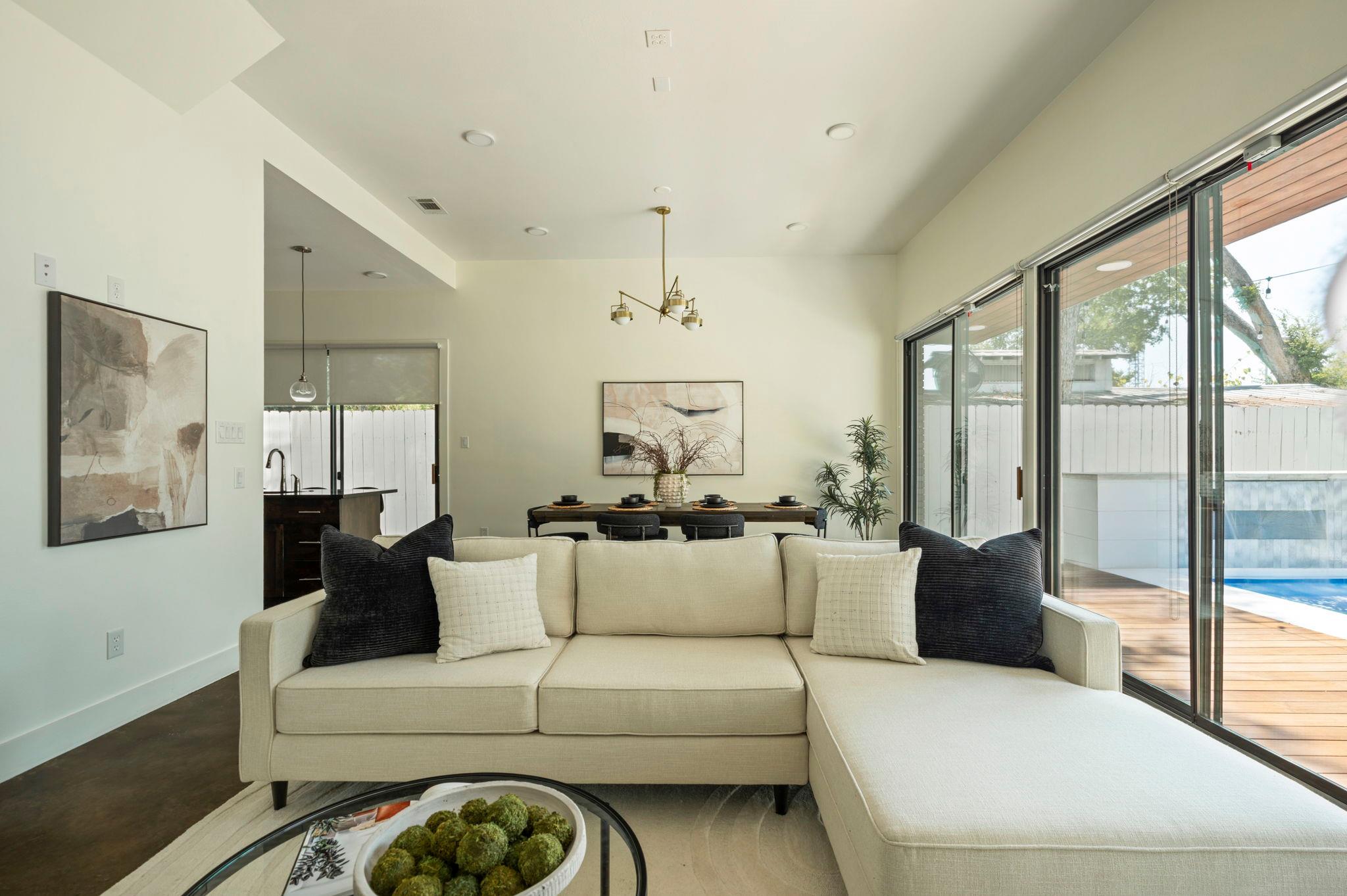 2017 Kinney Ave # B, Austin, TX 78704