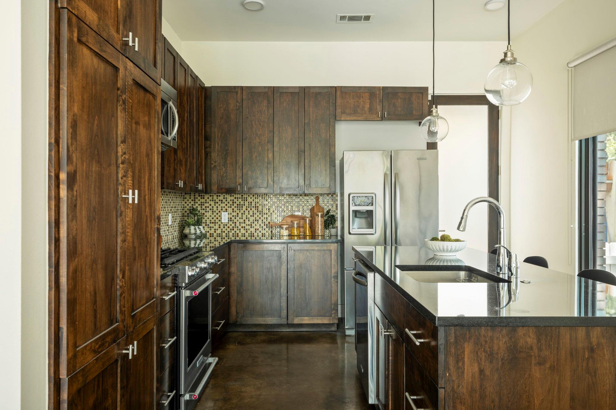 2017 Kinney Ave # B, Austin, TX 78704