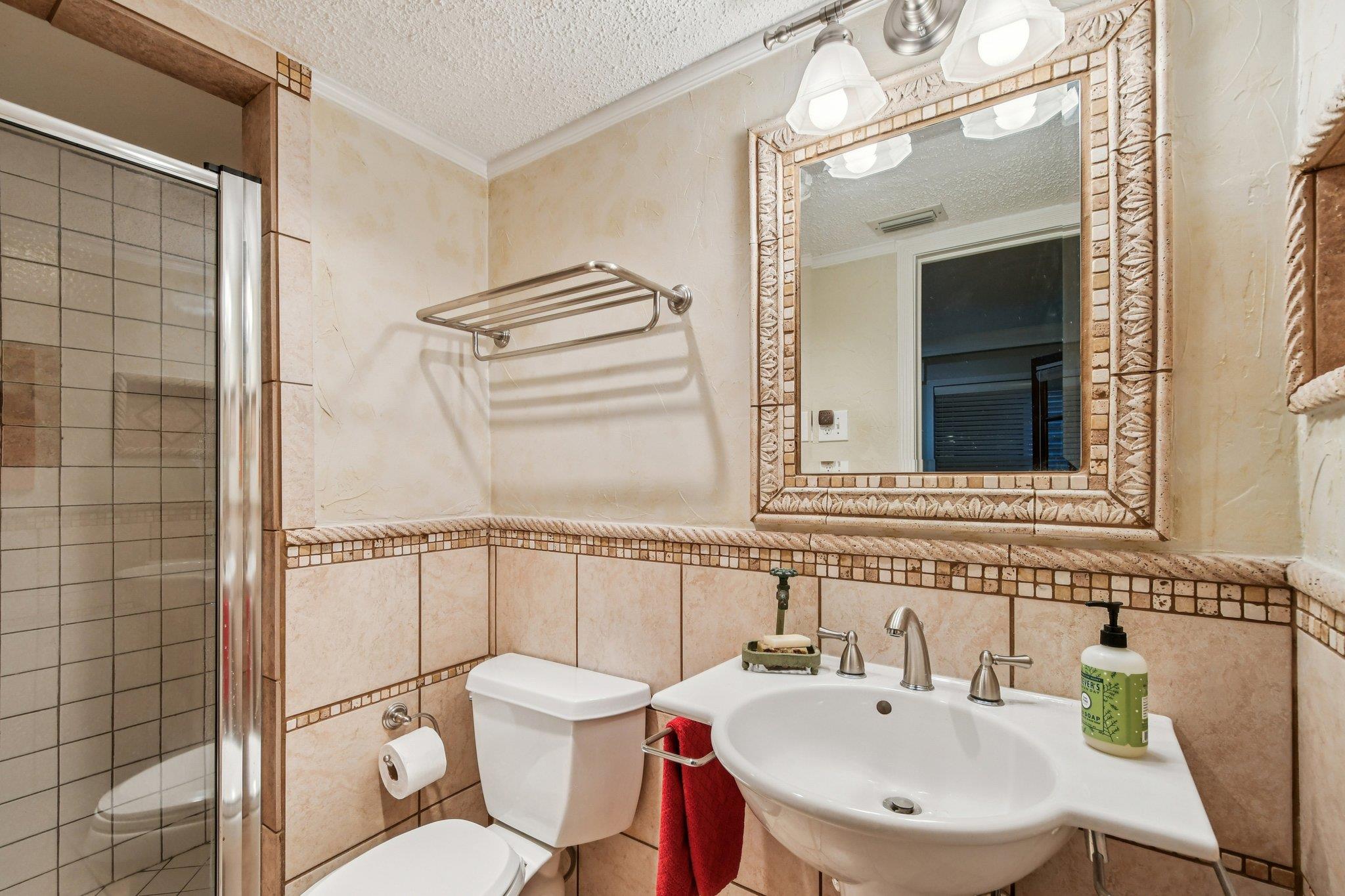 138 World Of Tennis Sq, Lakeway, TX 78738