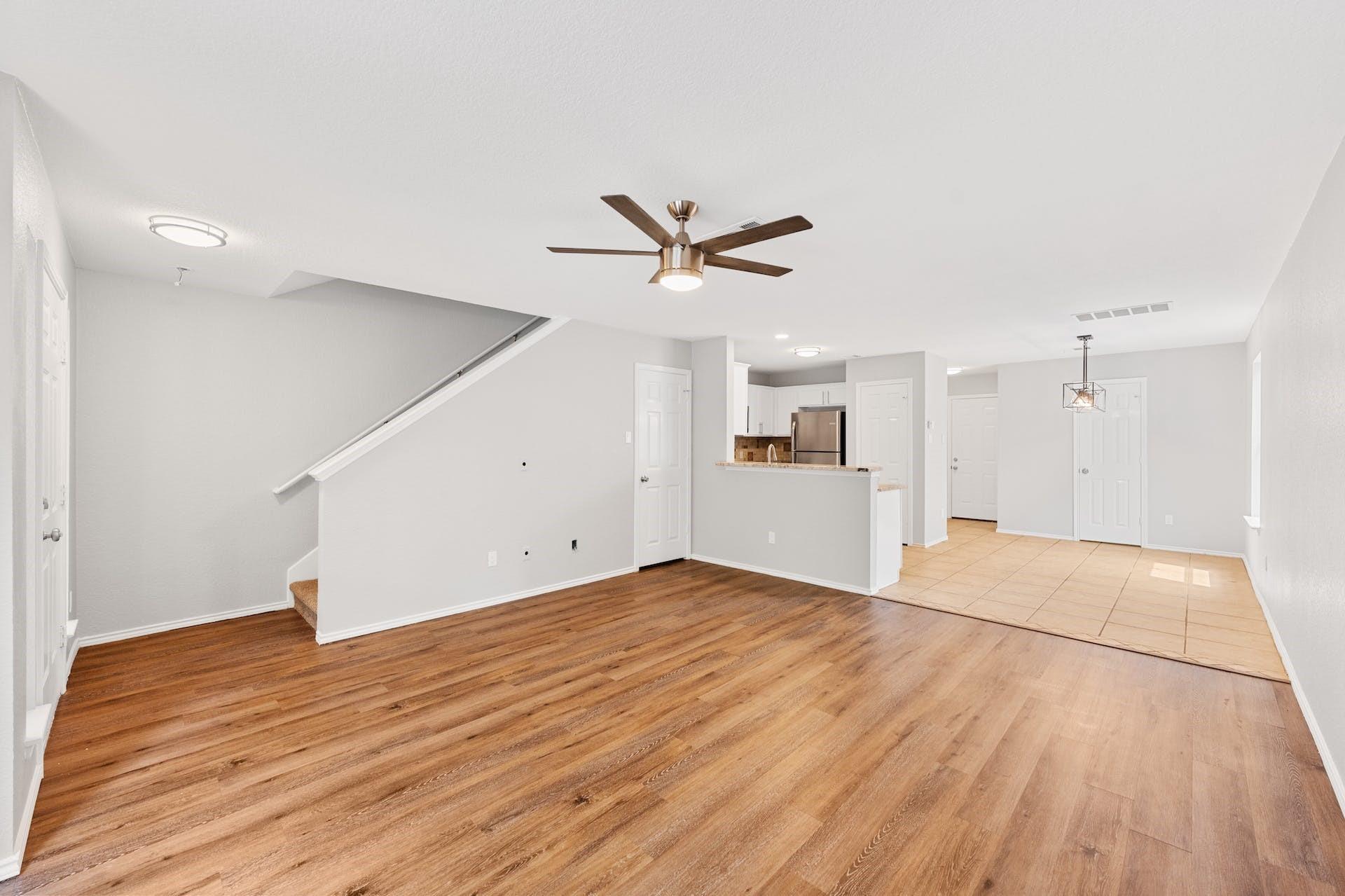 2304 Melissa Oaks Ln, Austin, TX 78744