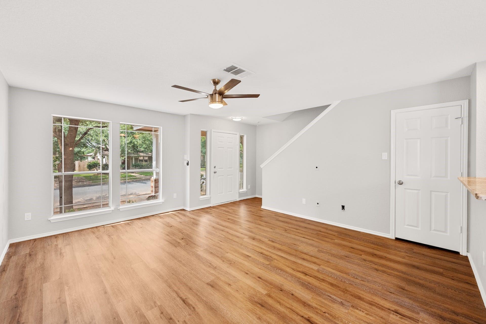 2304 Melissa Oaks Ln, Austin, TX 78744