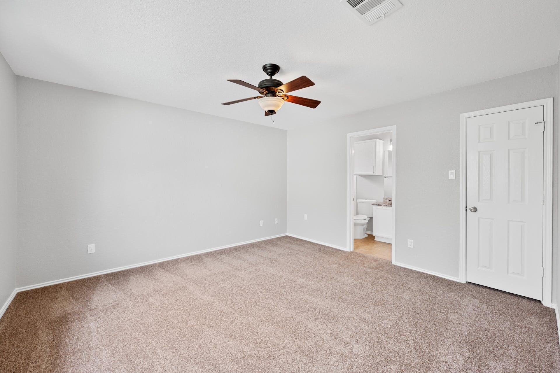 2304 Melissa Oaks Ln, Austin, TX 78744