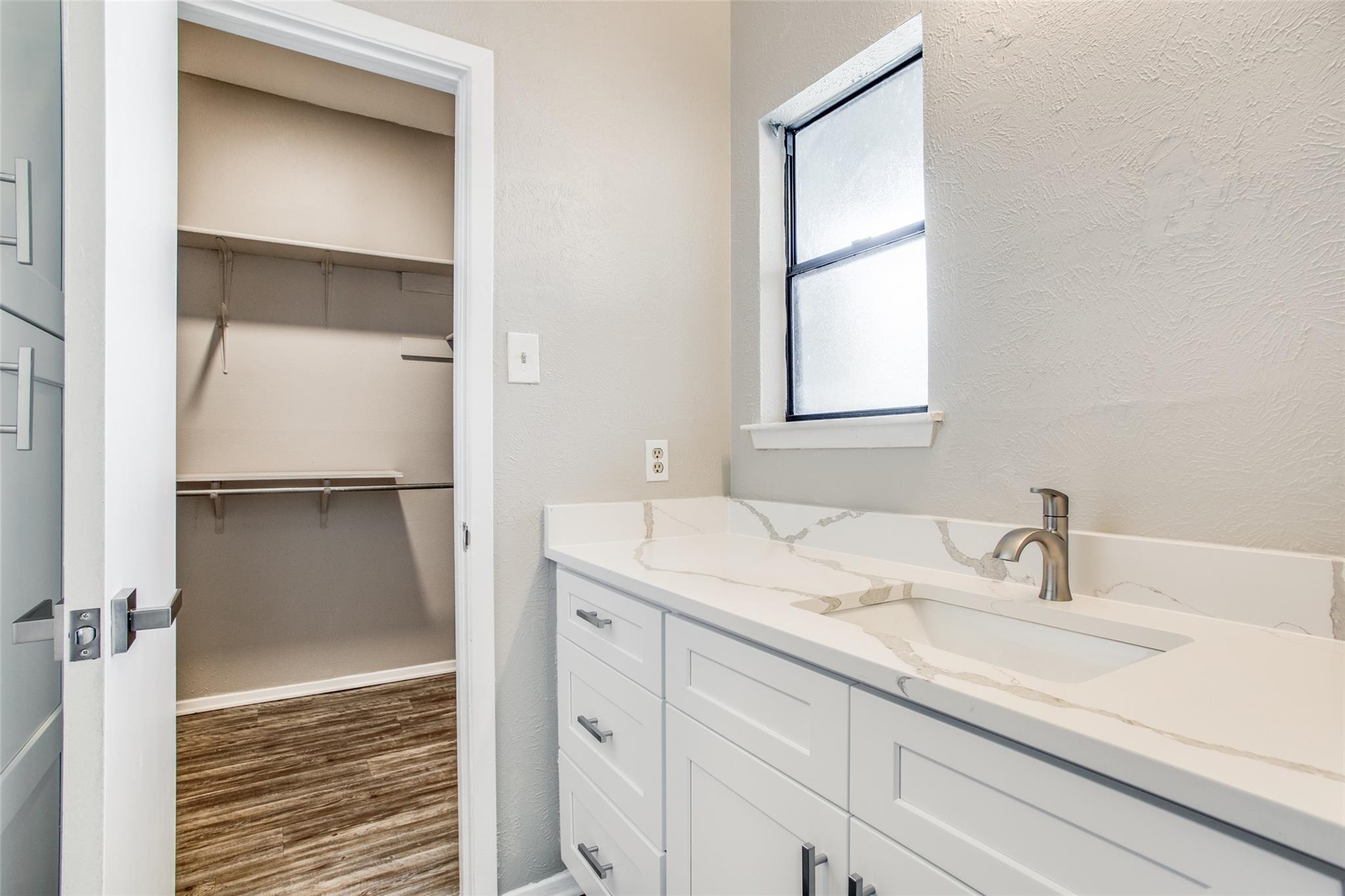 5301 Indio Cv # A, Austin, TX 78745