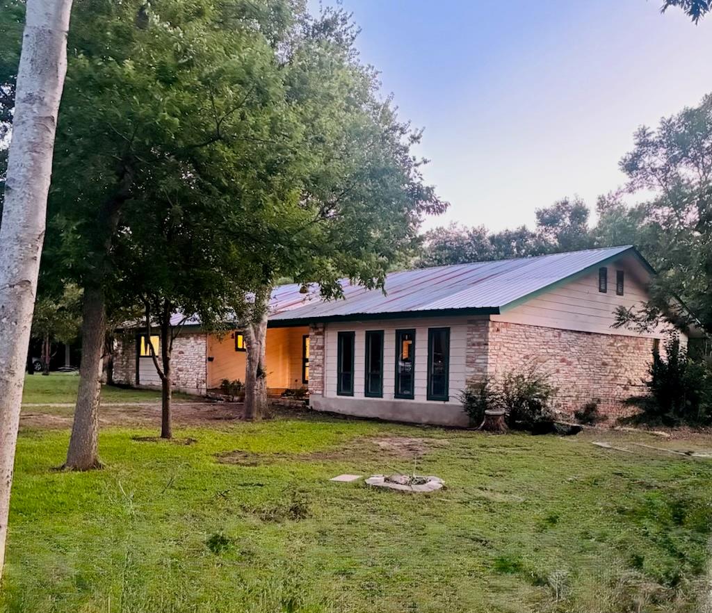 12902 Ben Milam Dr, Manchaca, TX 78652