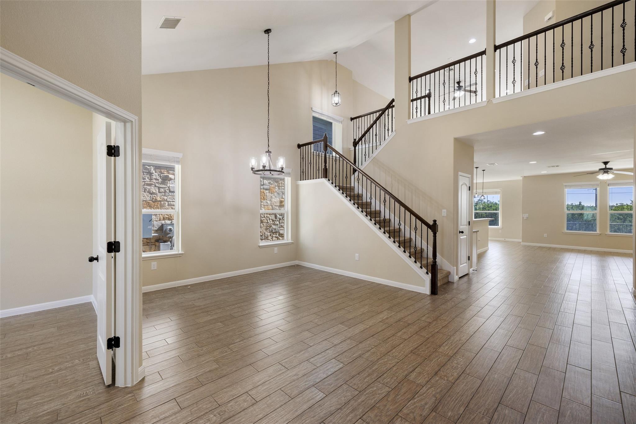 11512 Reading Way, Austin, TX 78717
