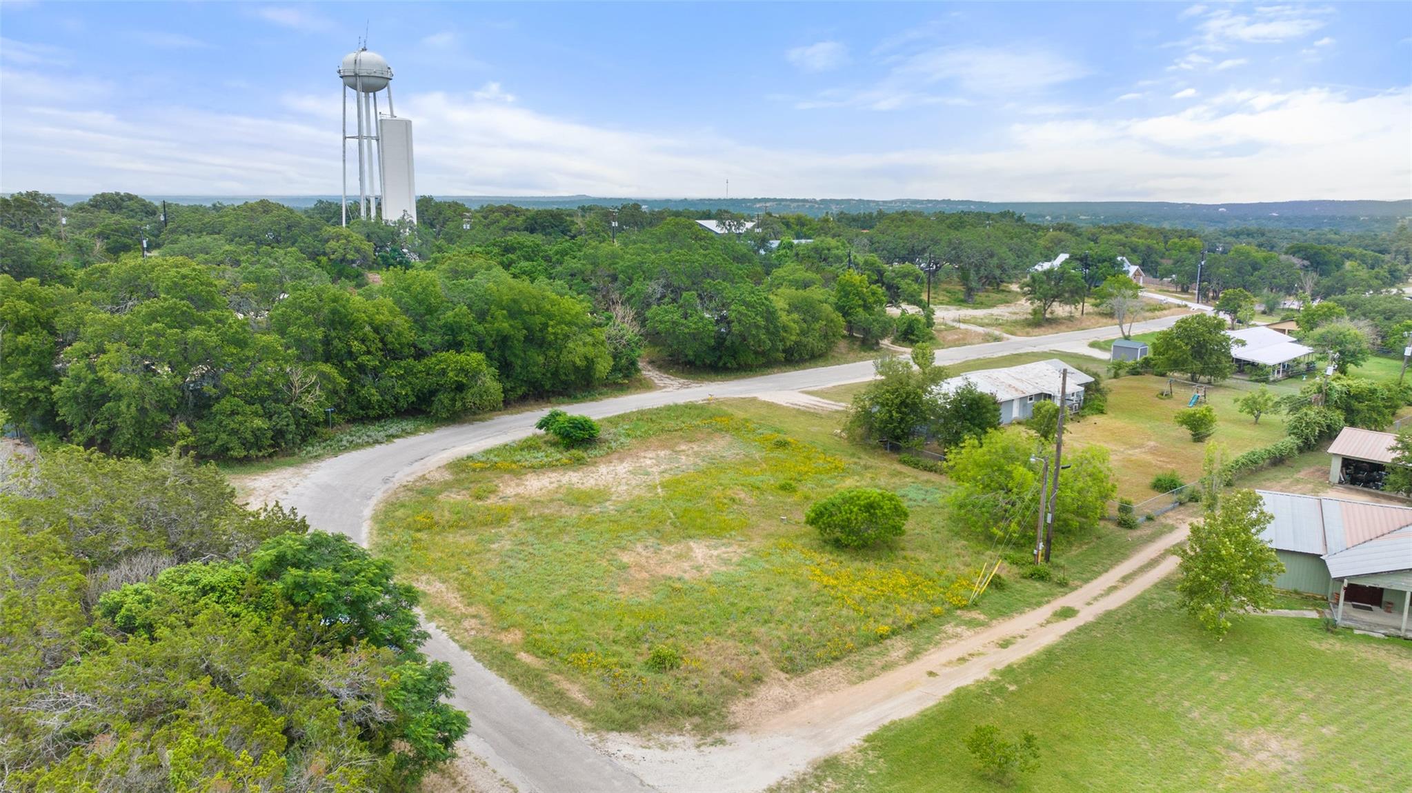 1429 greenlawn Park, Blanco, TX 78606