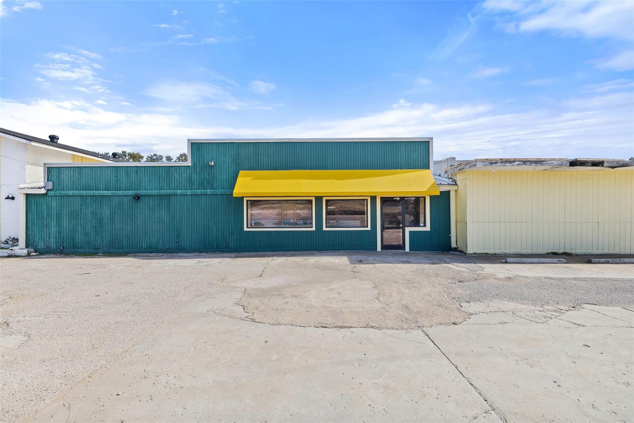 1206 Main St, Blanco, TX 78606
