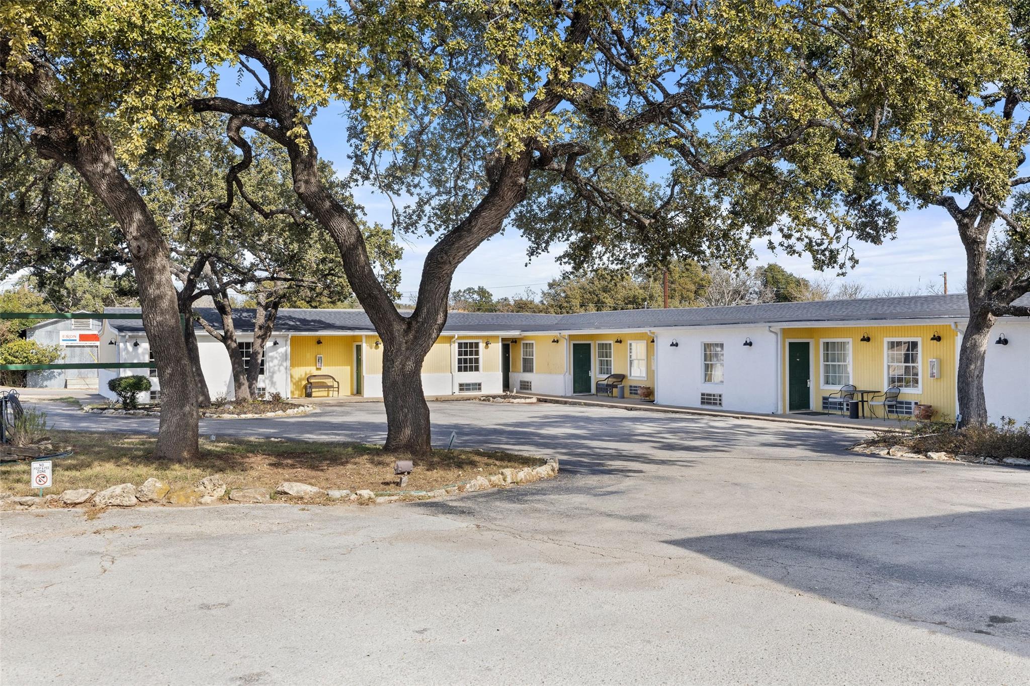 1206 Main St, Blanco, TX 78606