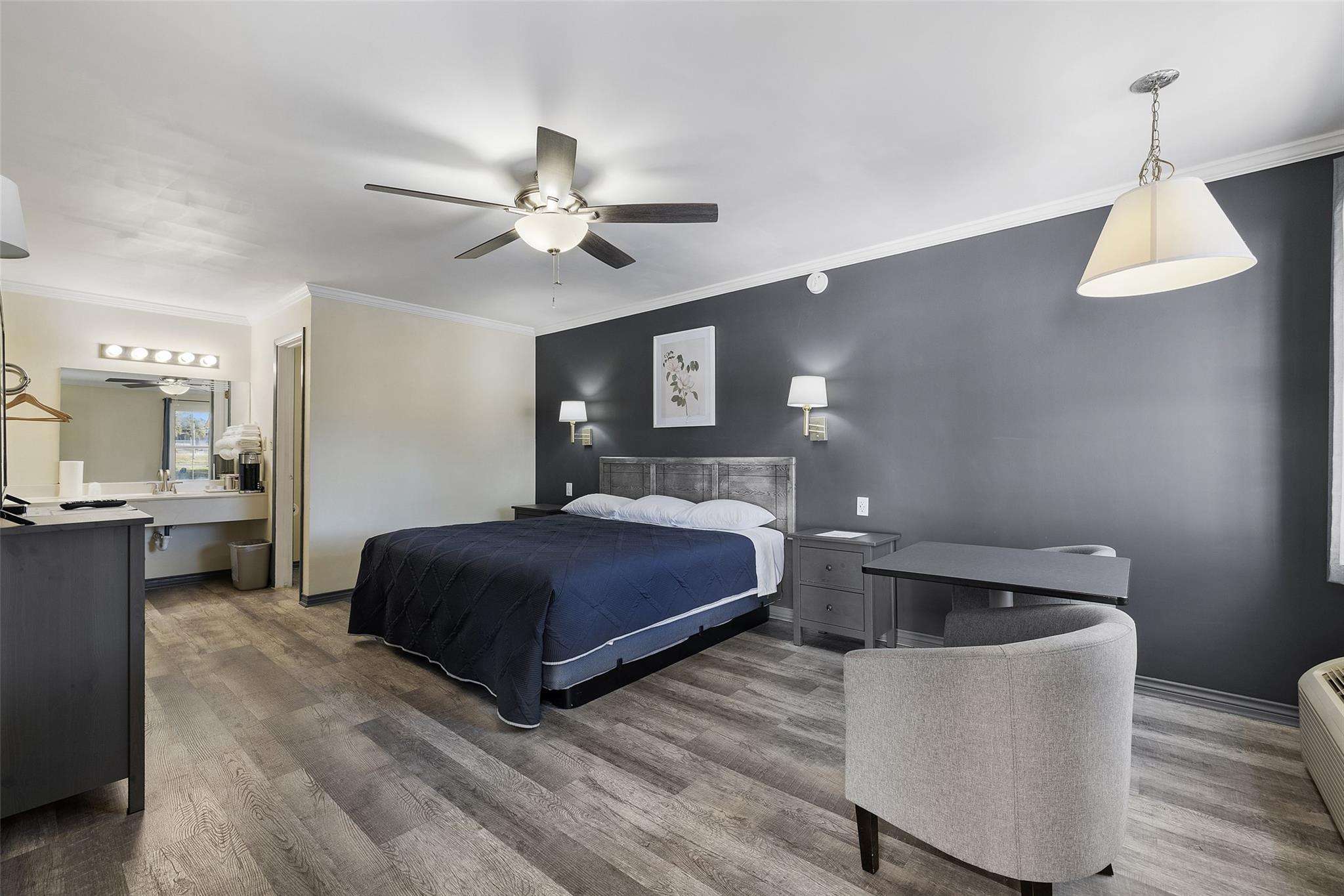 1206 Main St, Blanco, TX 78606