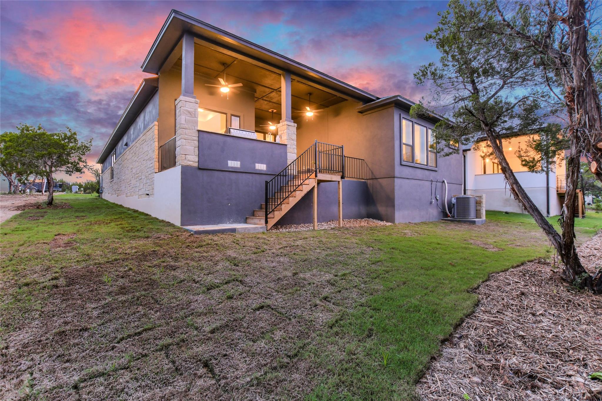 19617 Serenity Ln, Lago Vista, TX 78645
