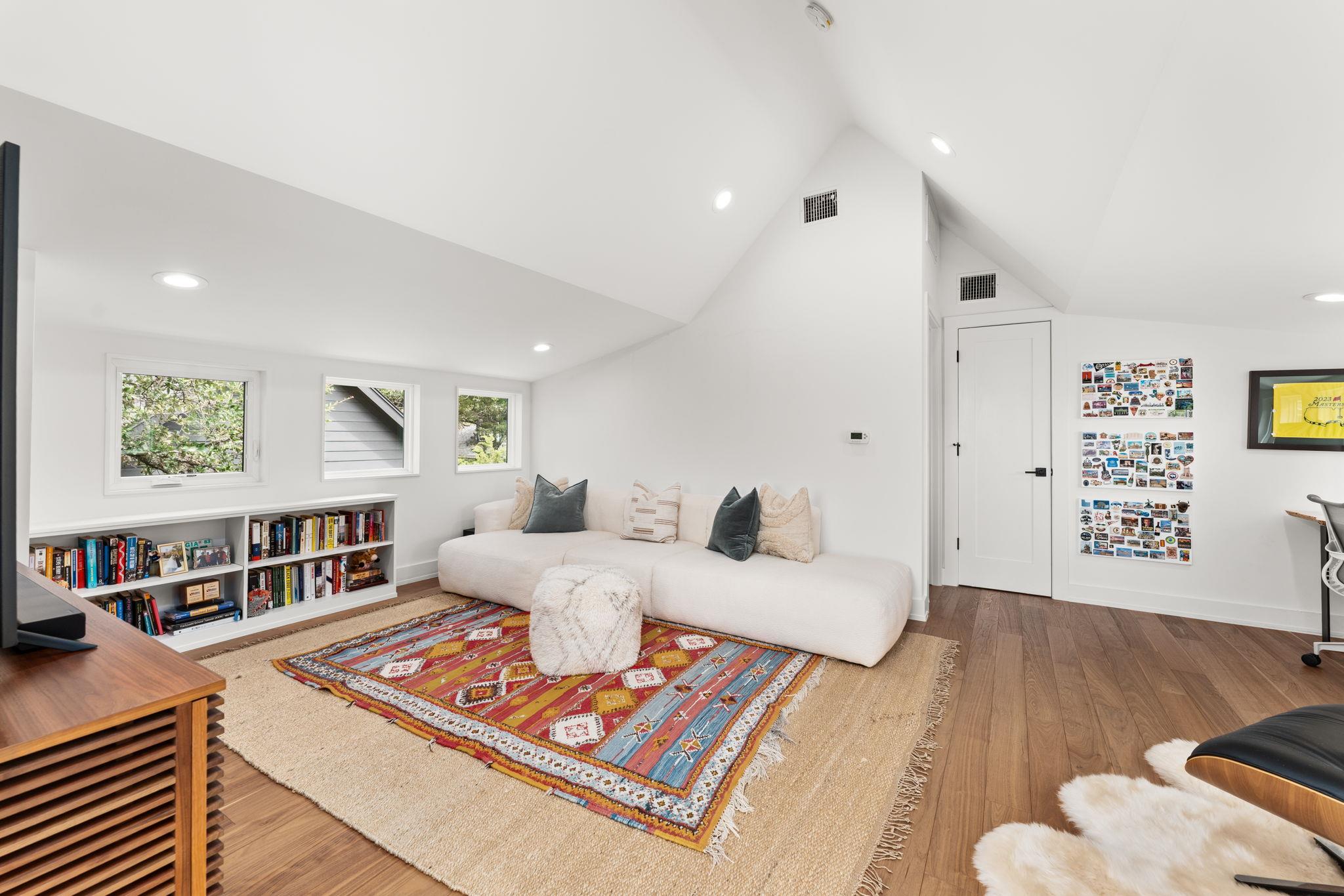 606 Augusta Ave # 1, Austin, TX 78703