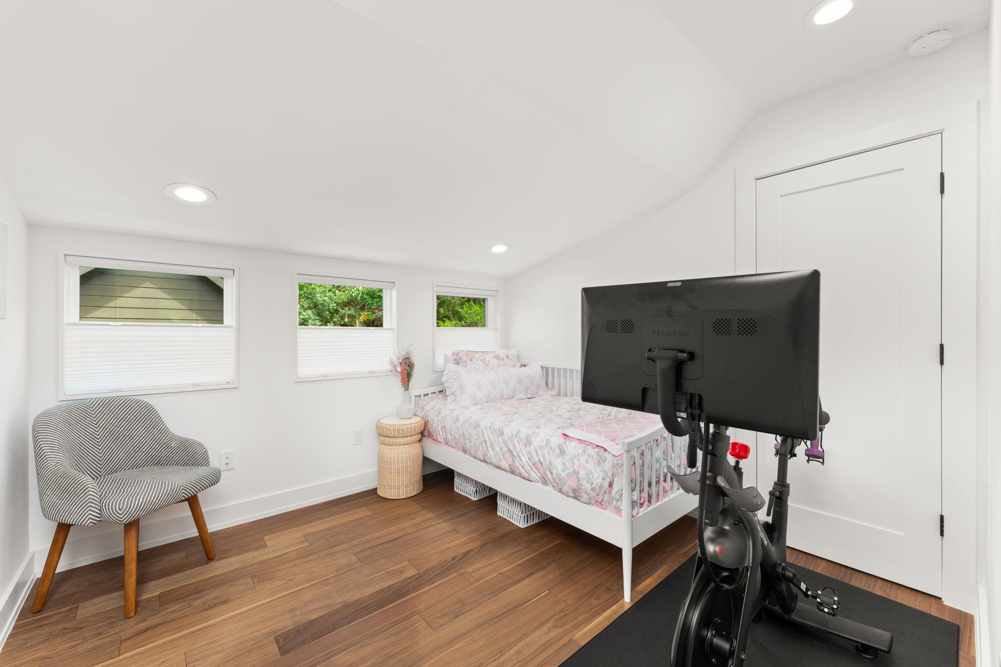 606 Augusta Ave # 1, Austin, TX 78703