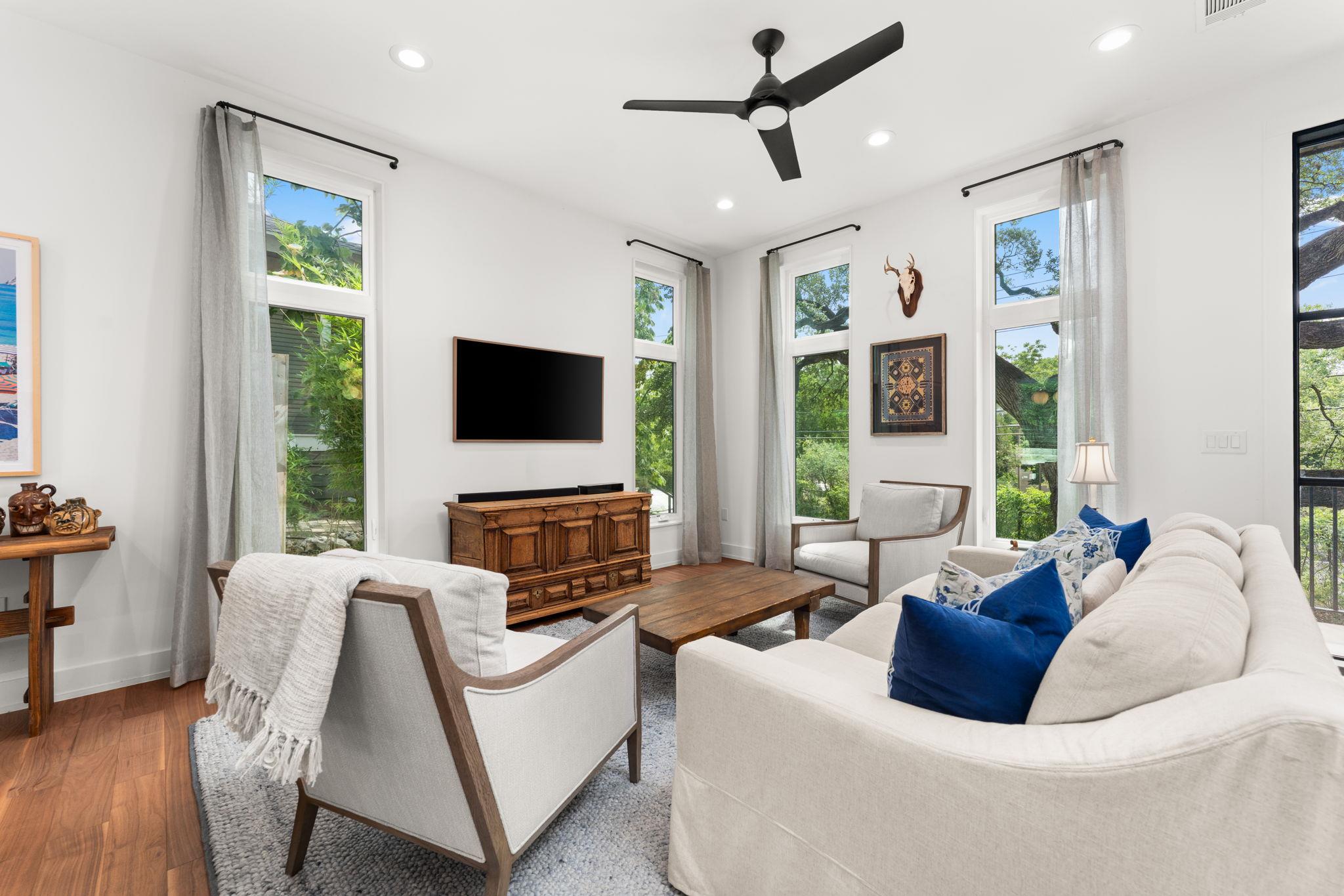 606 Augusta Ave # 1, Austin, TX 78703