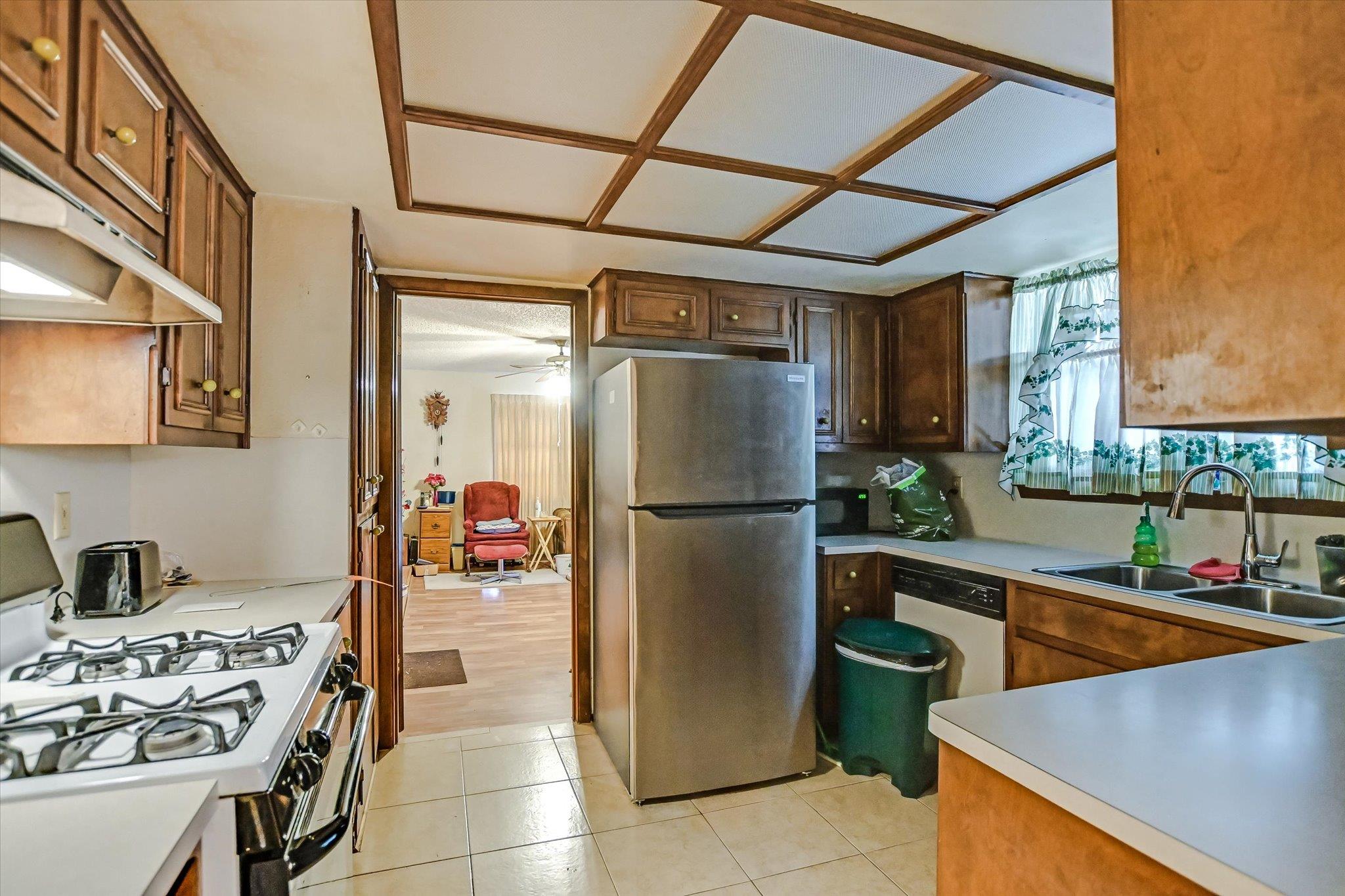 5702 Purple Sage Dr, Austin, TX 78724