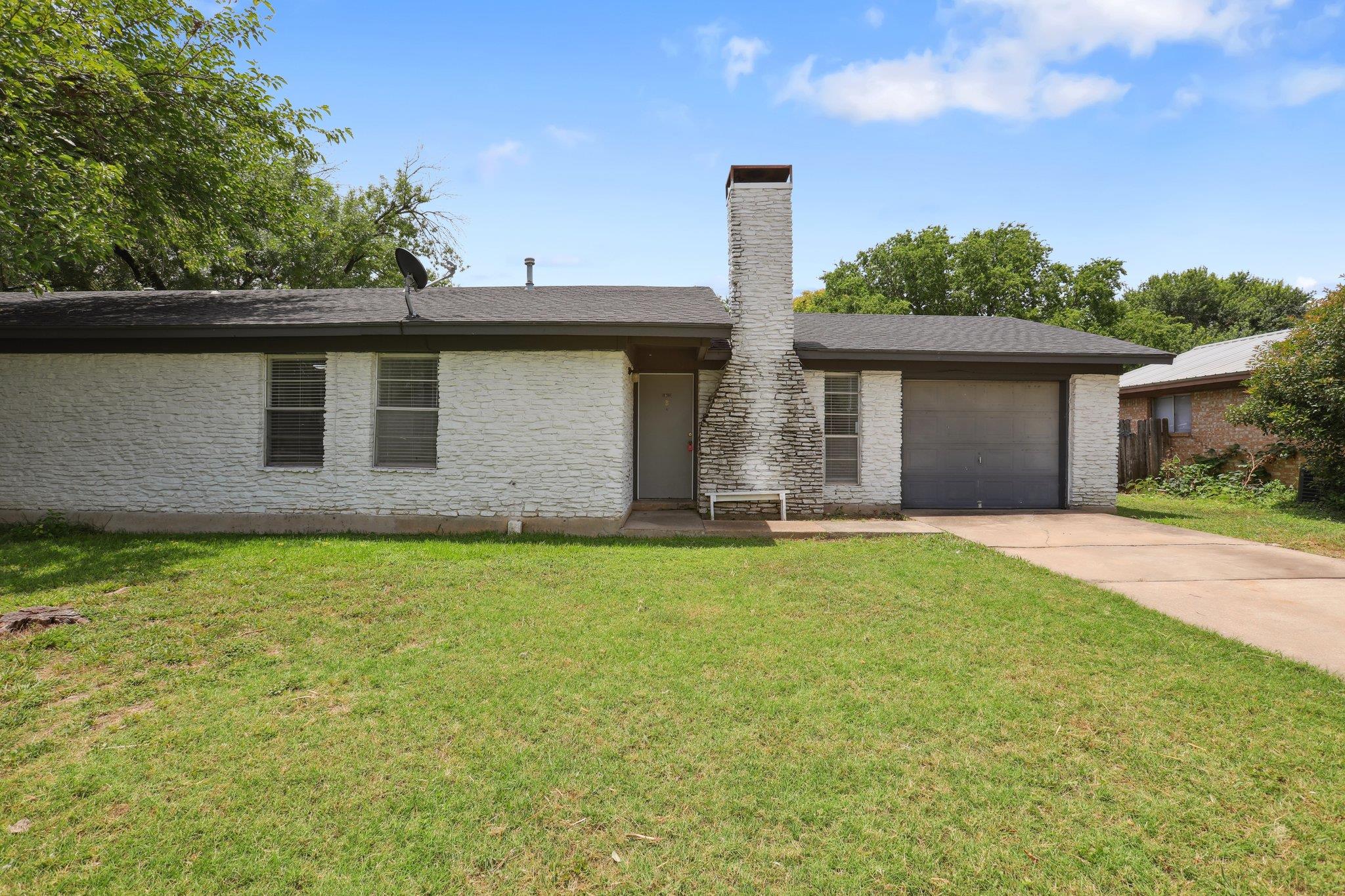 1811 Mearns Meadow Blvd # B, Austin, TX 78758